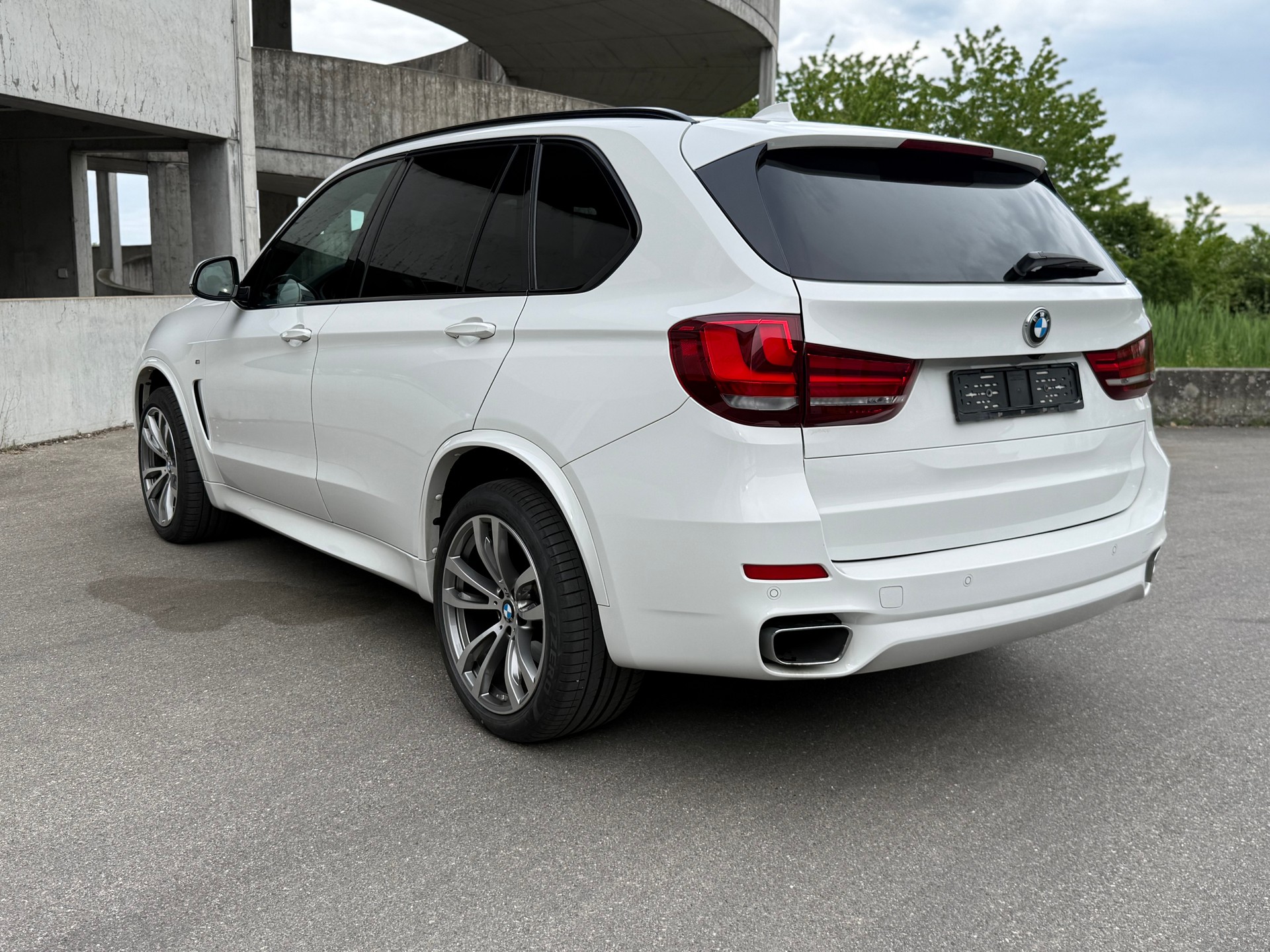 BMW X5 xDrive 40d Steptronic-image-9