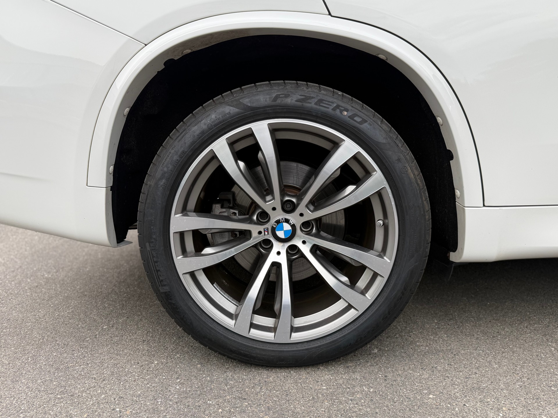 BMW X5 xDrive 40d Steptronic-image-25