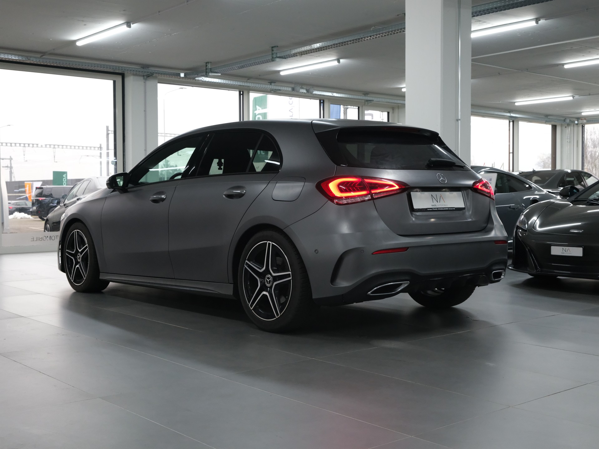 MERCEDES-BENZ A 250 AMG Line 7G-DCT-image-4