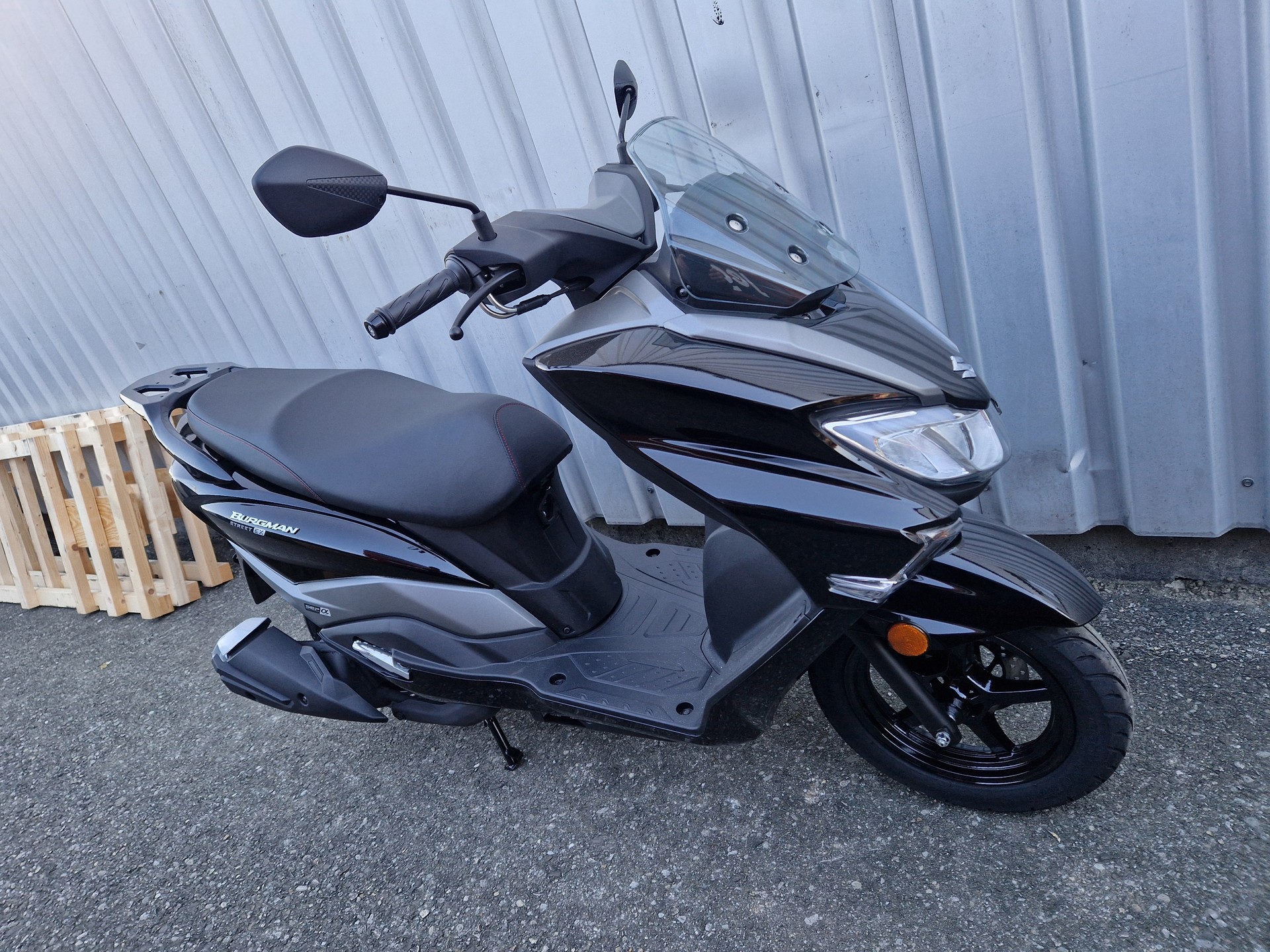 SUZUKI UB 125 BURGMANN STREET EX-image-9