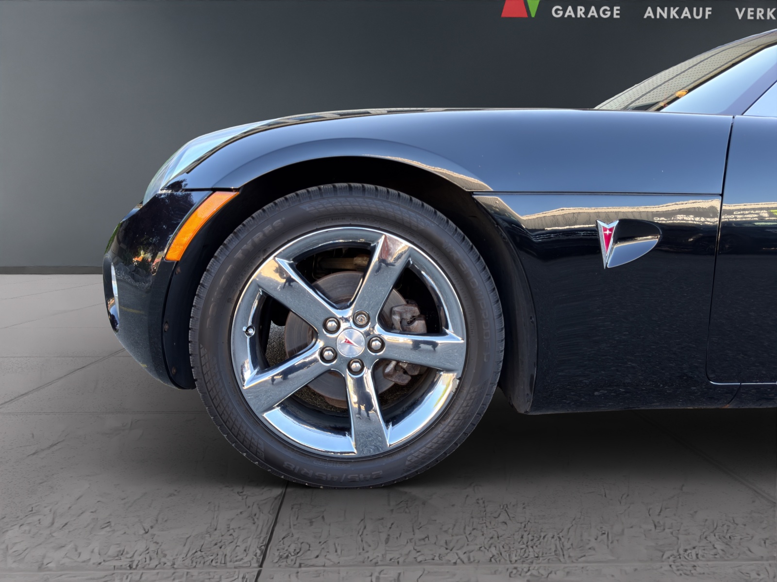PONTIAC Solstice-image-13