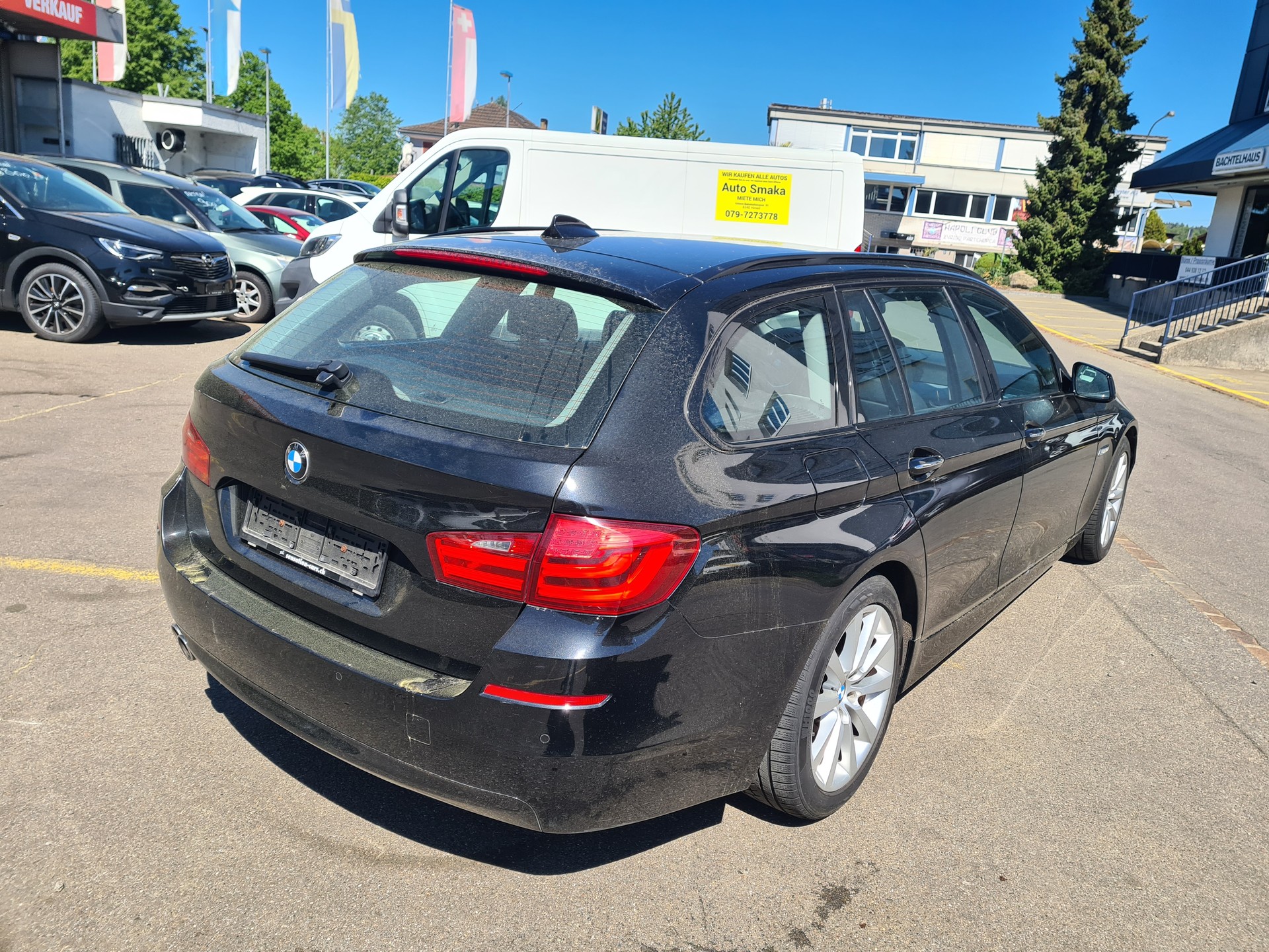 BMW 530d xDrive Touring Steptronic-image-1