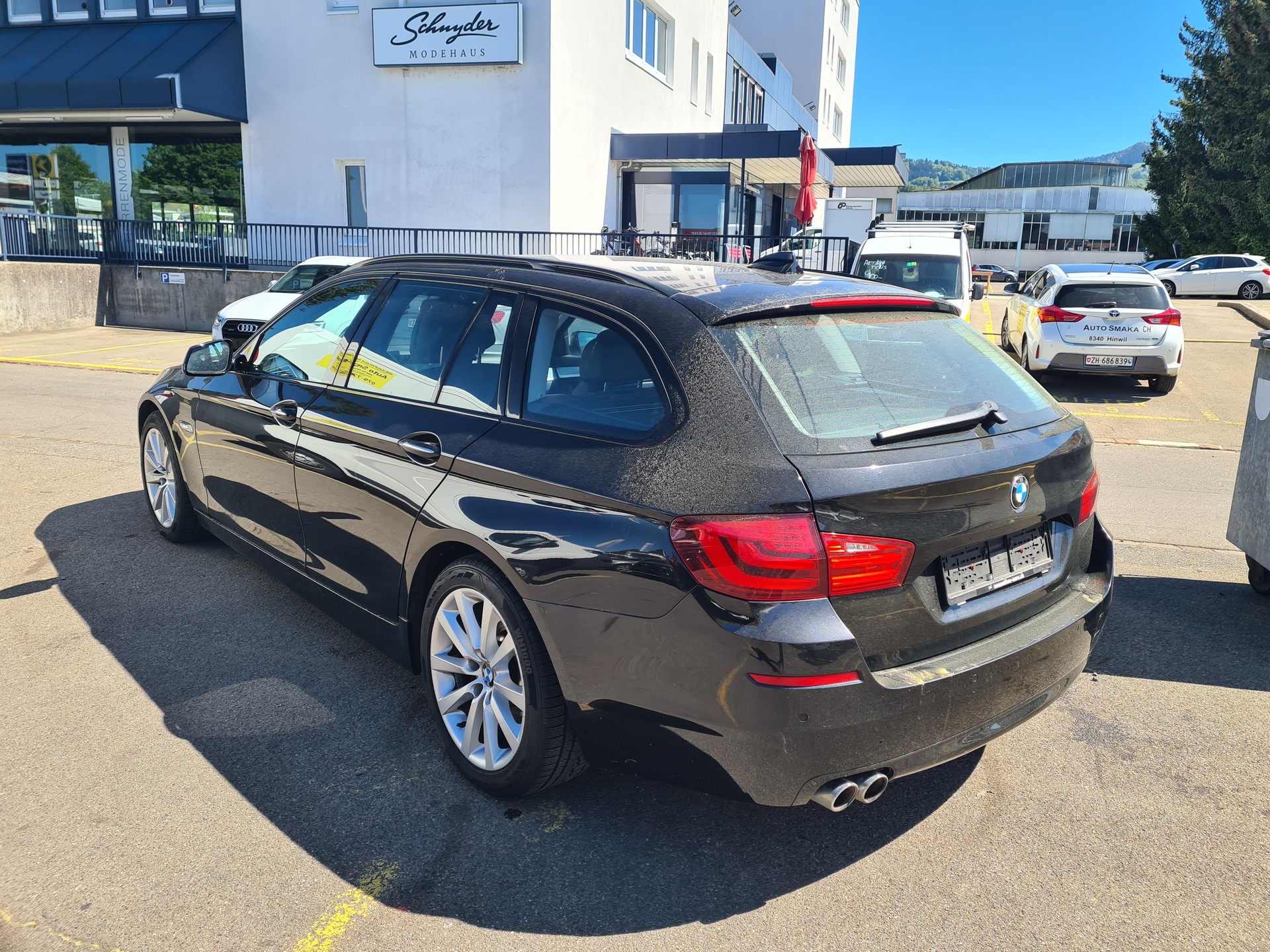 BMW 530d xDrive Touring Steptronic-image-3