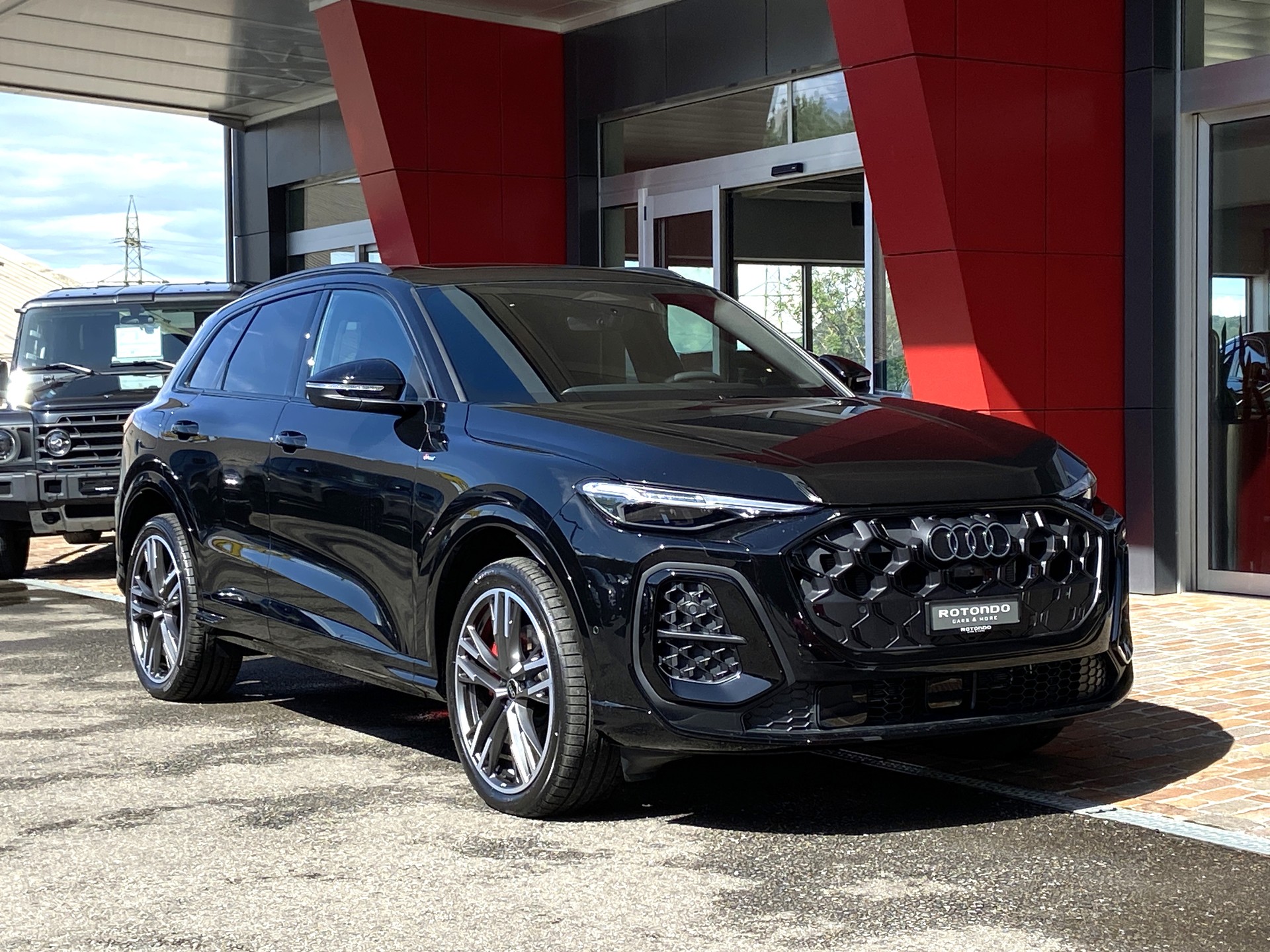 AUDI Q3 SUV TFSI 266 quattro S tronic Sline-image-23