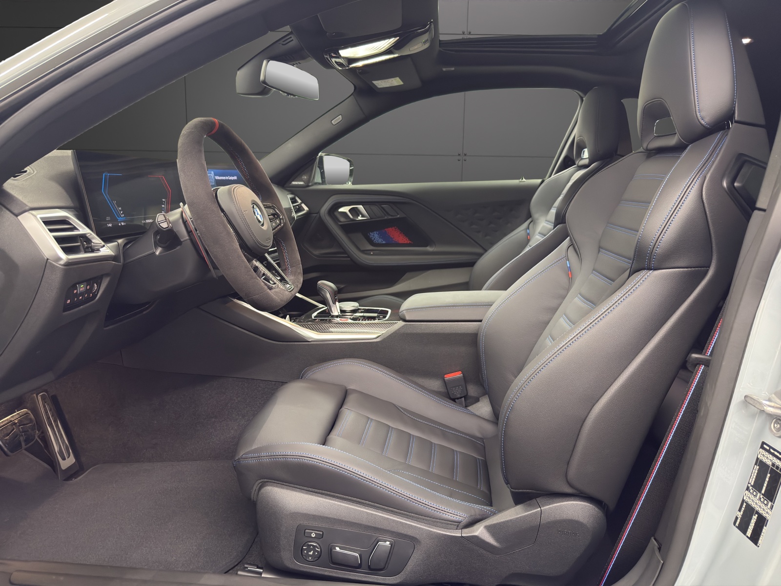 BMW M2 Steptronic-image-6