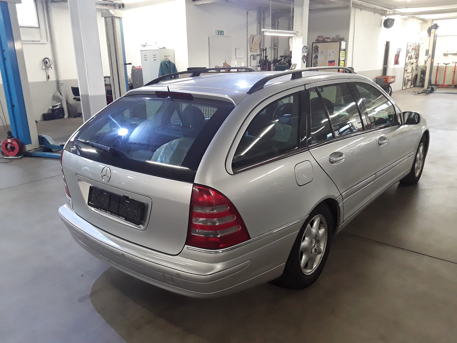 MERCEDES-BENZ C 220 CDI Elégance-image-2