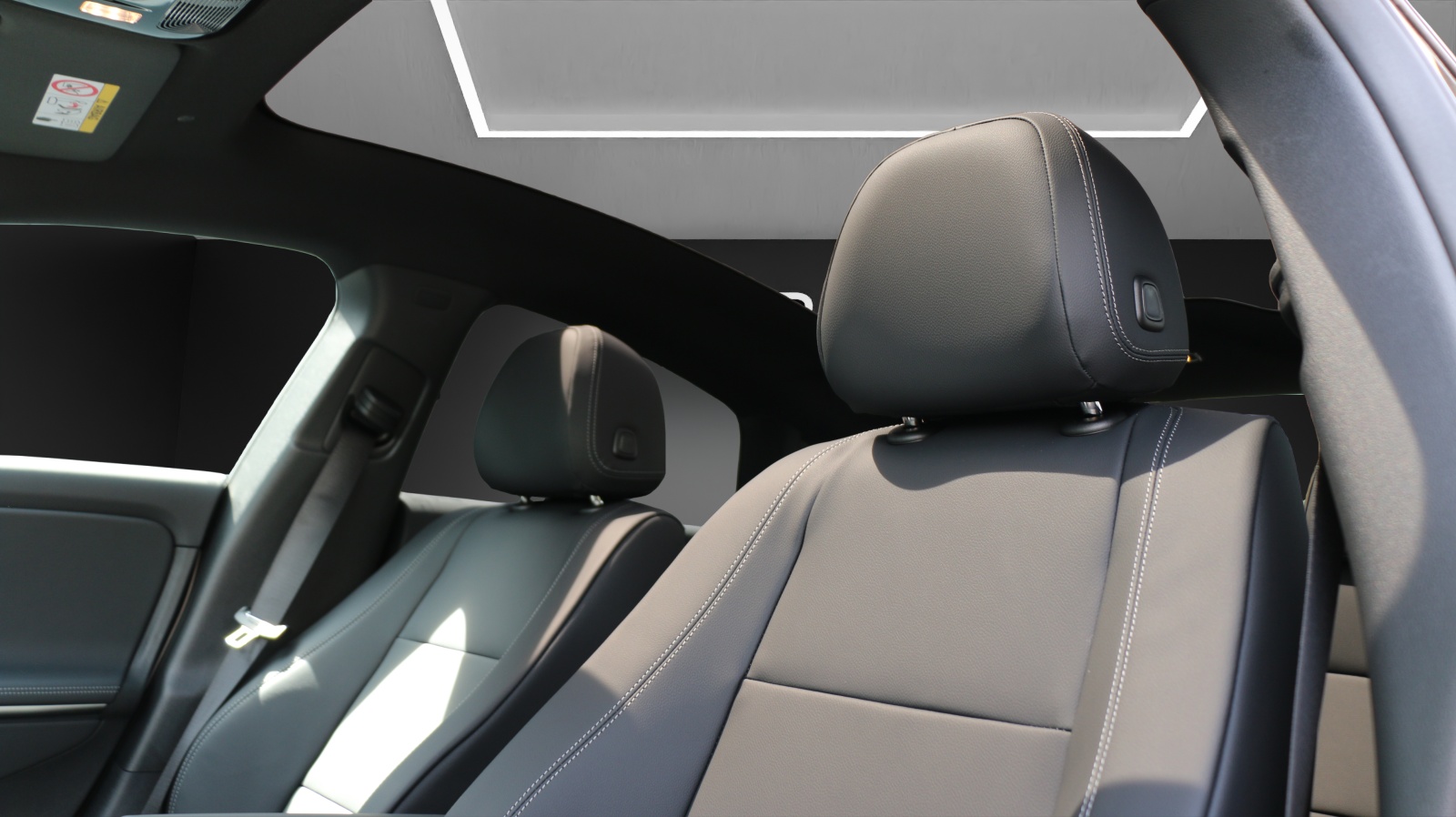 MERCEDES-BENZ CLA 220 4MATIC (NEW)-image-9