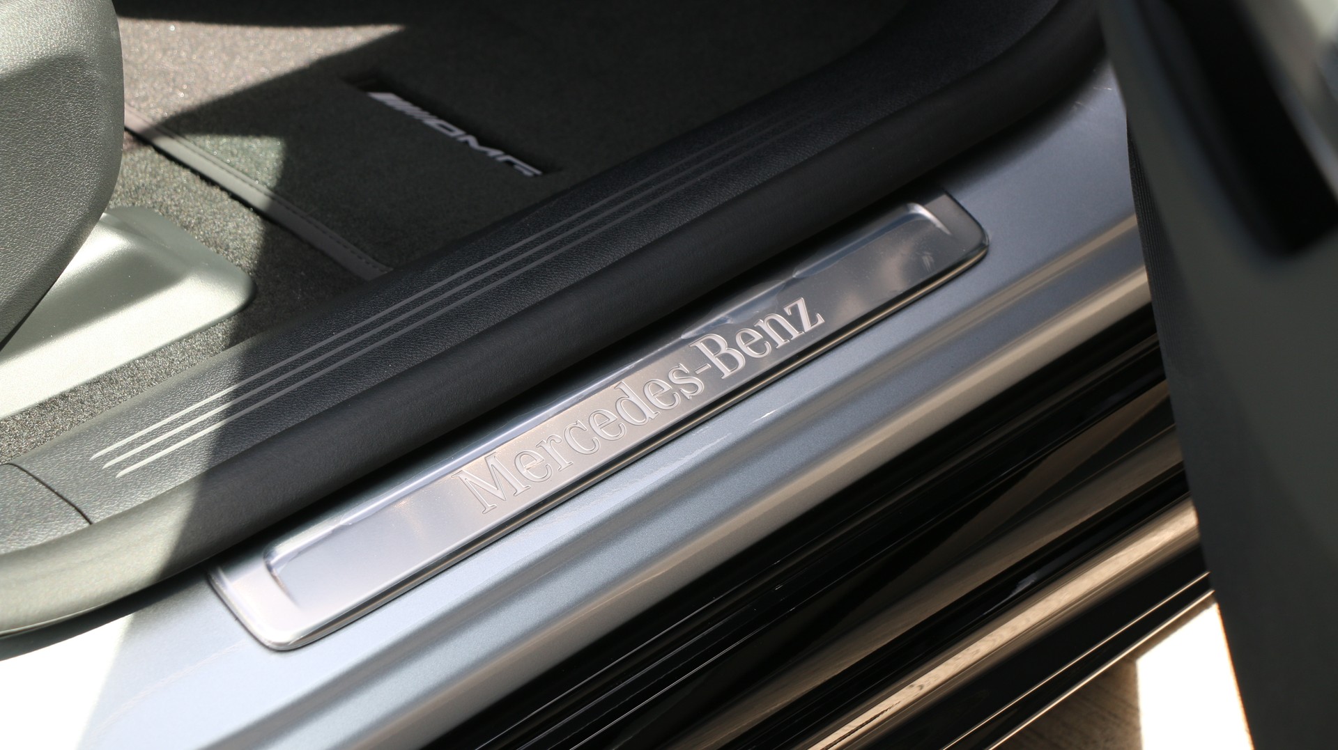 MERCEDES-BENZ CLA 220 4MATIC (NEW)-image-13