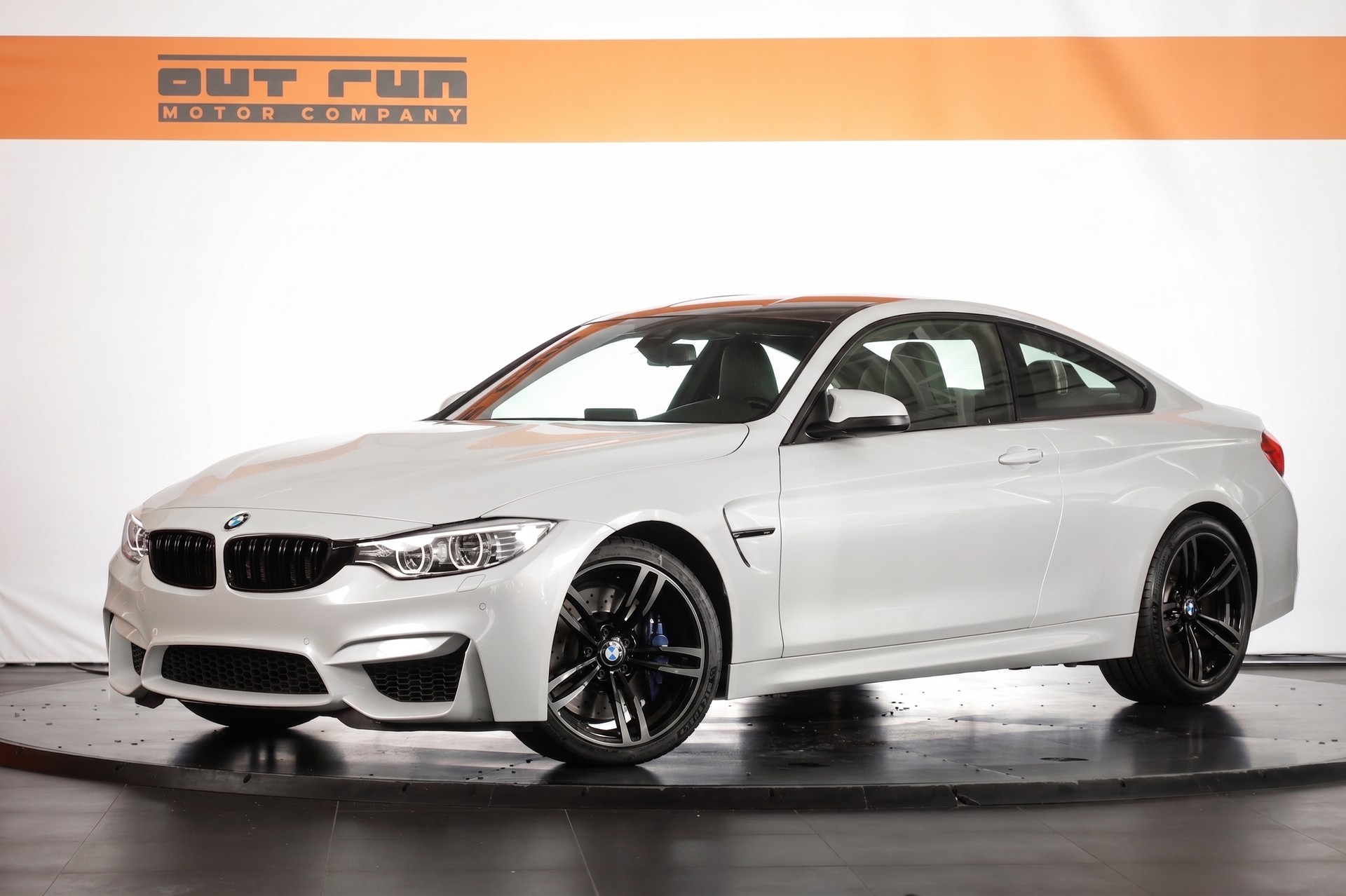 BMW M4 Coupé-image-5