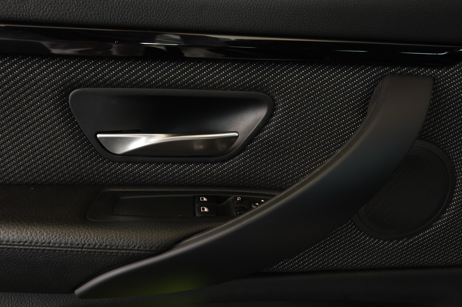 BMW M4 Coupé-image-12