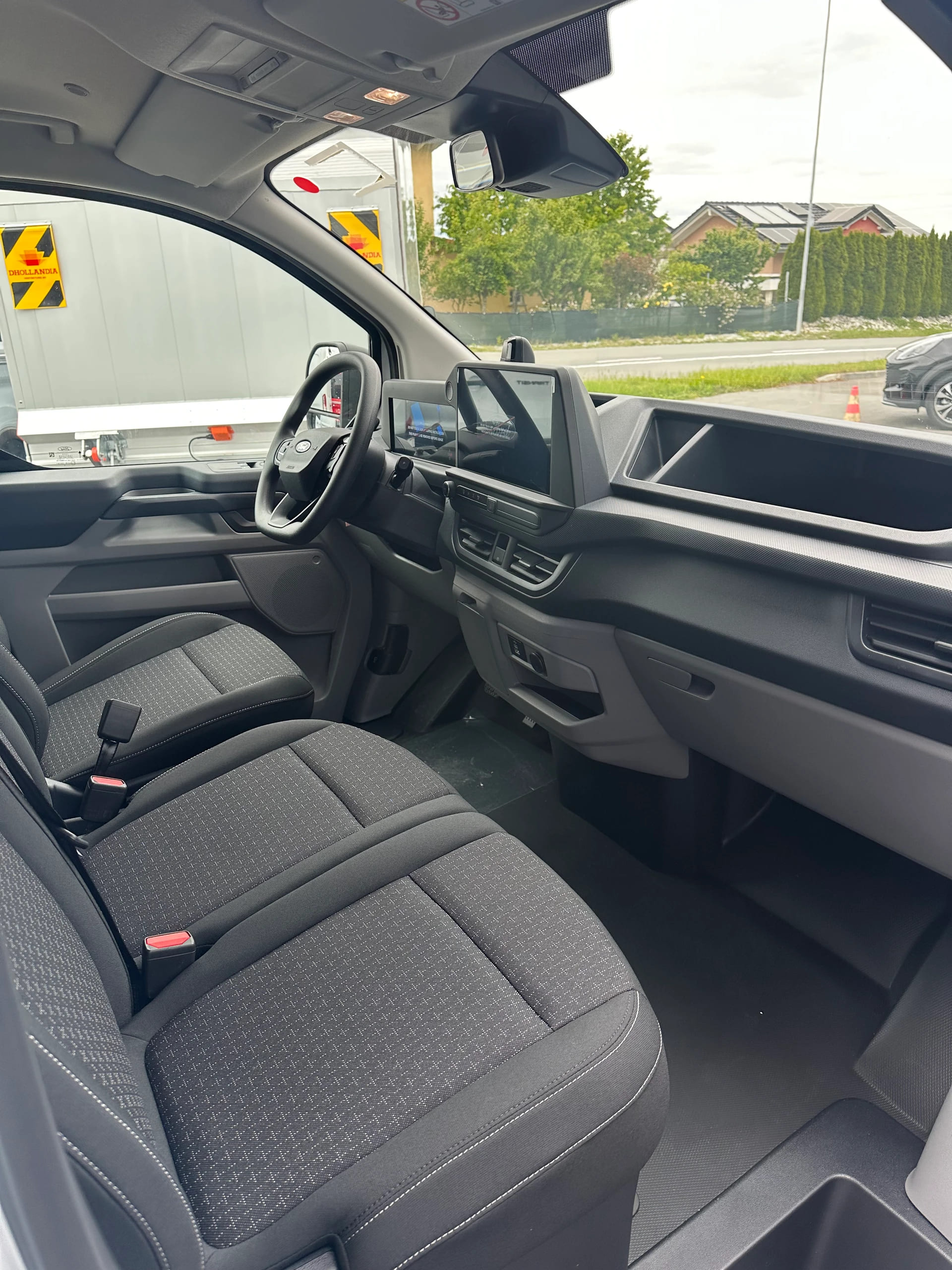 FORD Transit C combi 320 L2 2.0 Eco Trend/170CV/Aut.4x4-image-12