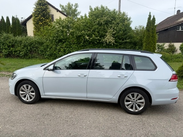VW Golf Variant 1.4 TSI Comfortline DSG-image-7