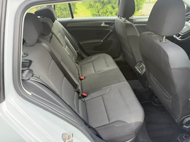 VW Golf Variant 1.4 TSI Comfortline DSG-image-8