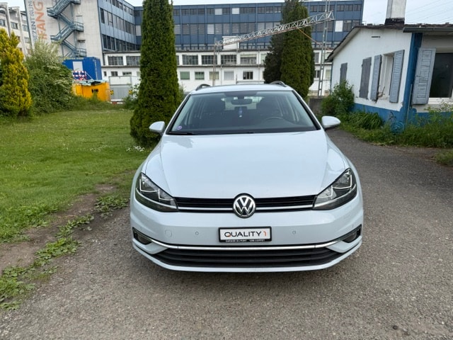 VW Golf Variant 1.4 TSI Comfortline DSG-image-2