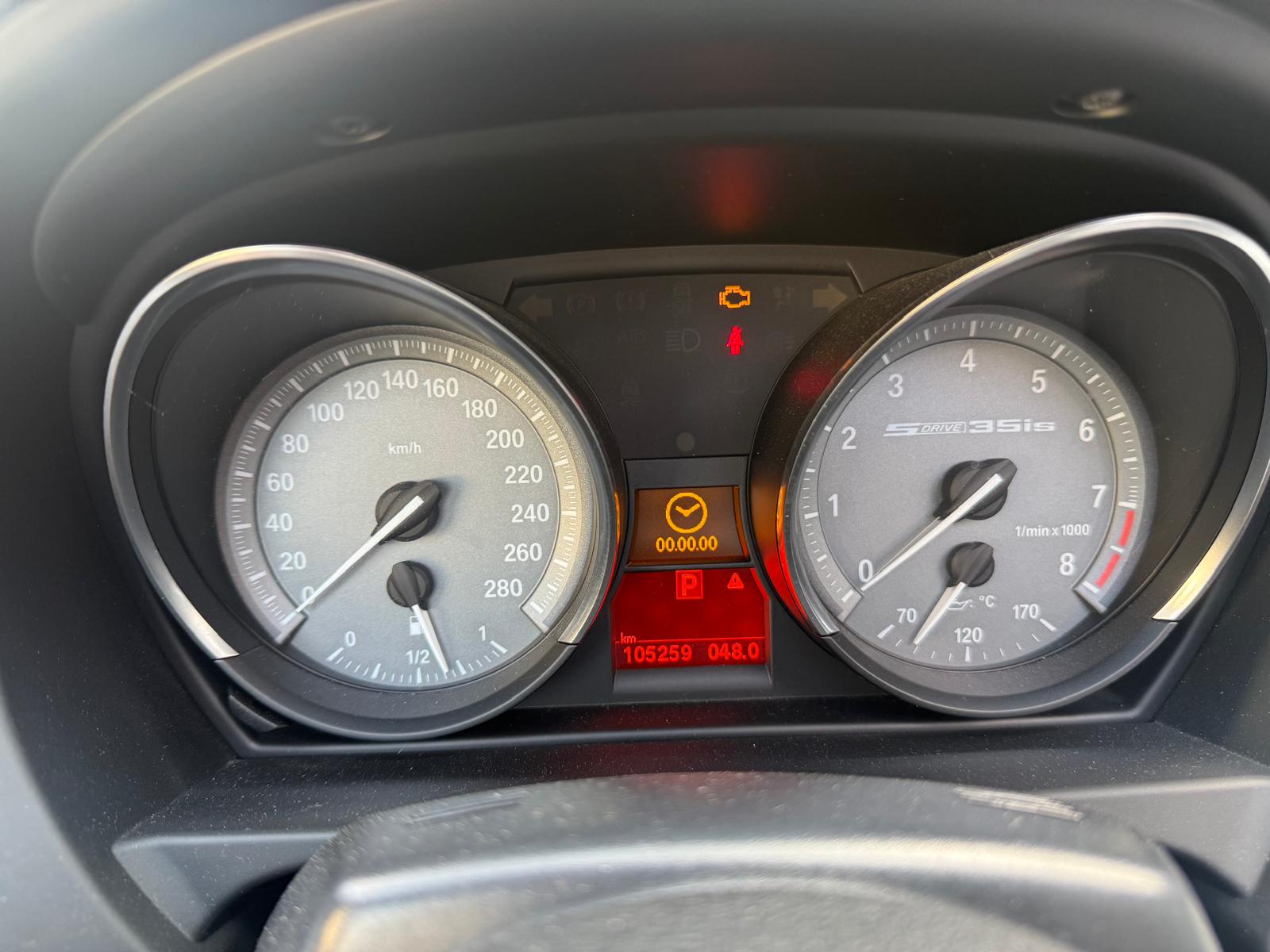 BMW Z4 sDrive35is DKG-image-12