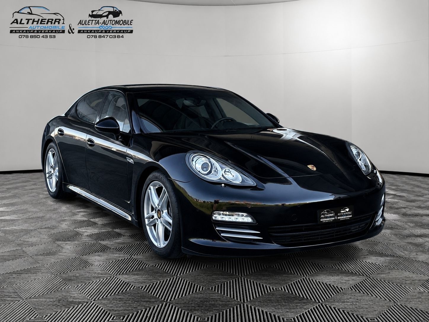 PORSCHE Panamera 4 3.6 PDK-showroom-element-2