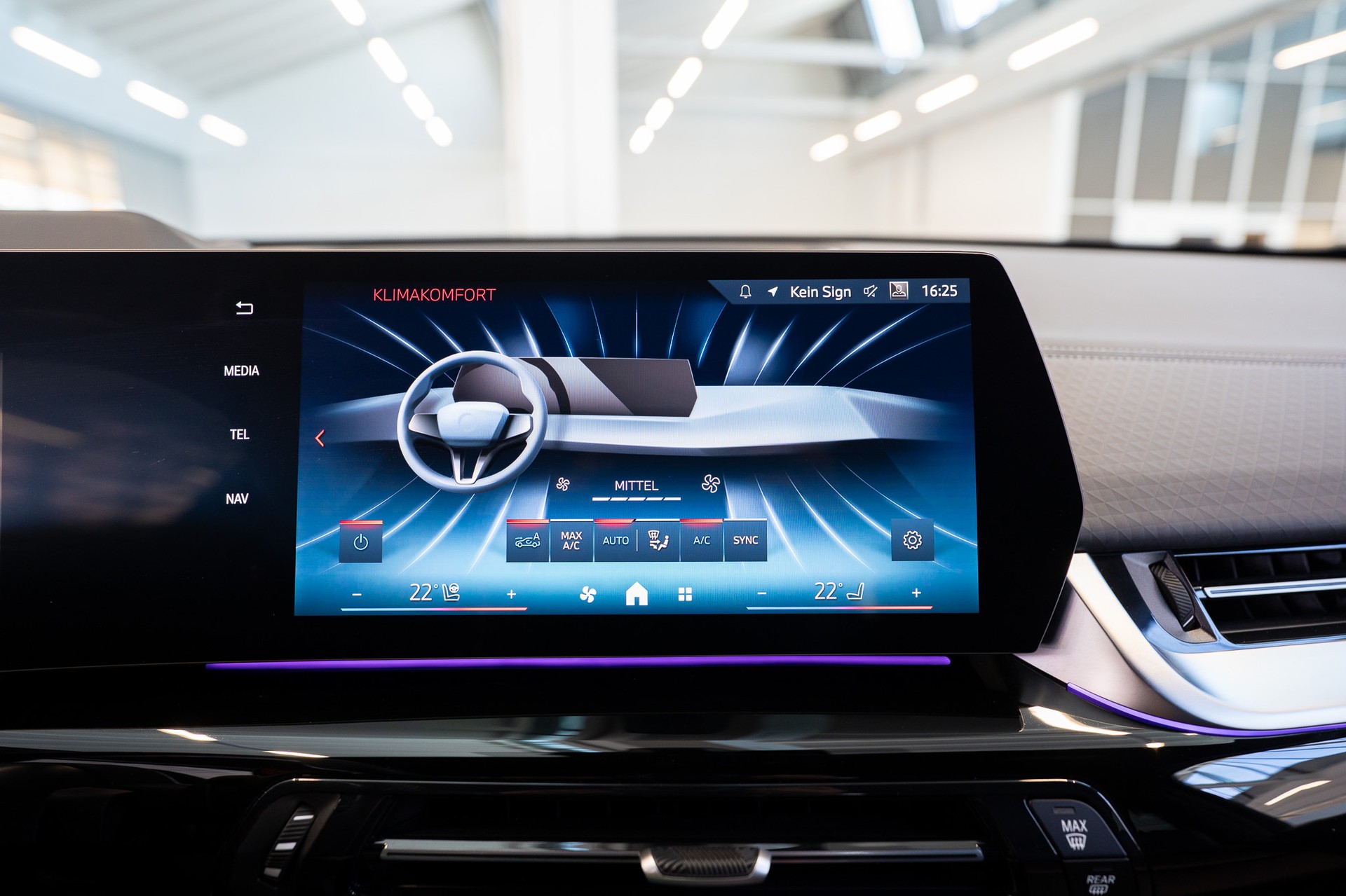 BMW X2 M35i / Iconic Glow / Head-Up Display / Bowers Wilkins-image-22