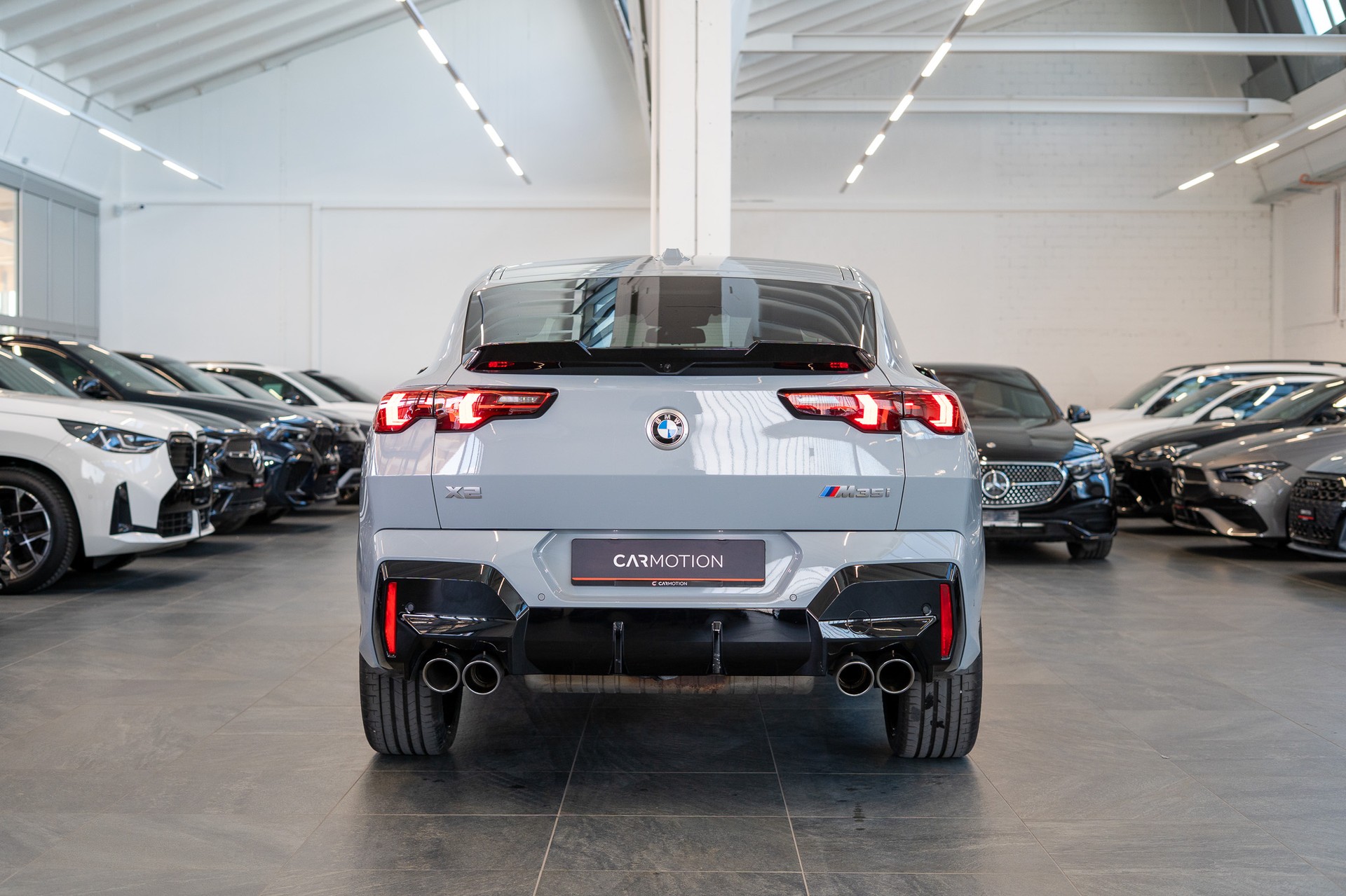 BMW X2 M35i / Iconic Glow / Head-Up Display / Bowers Wilkins-image-5
