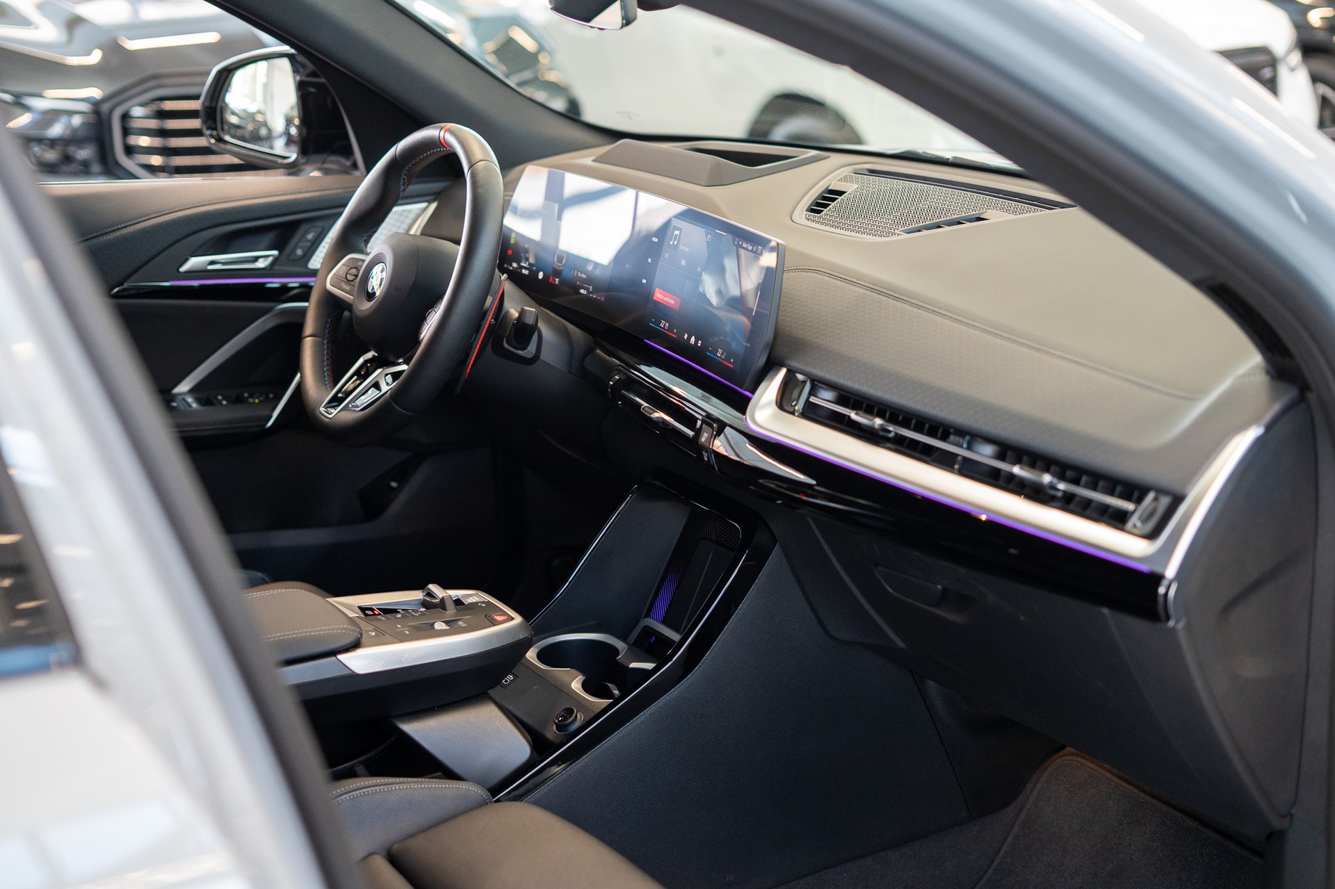 BMW X2 M35i / Iconic Glow / Head-Up Display / Bowers Wilkins-image-17