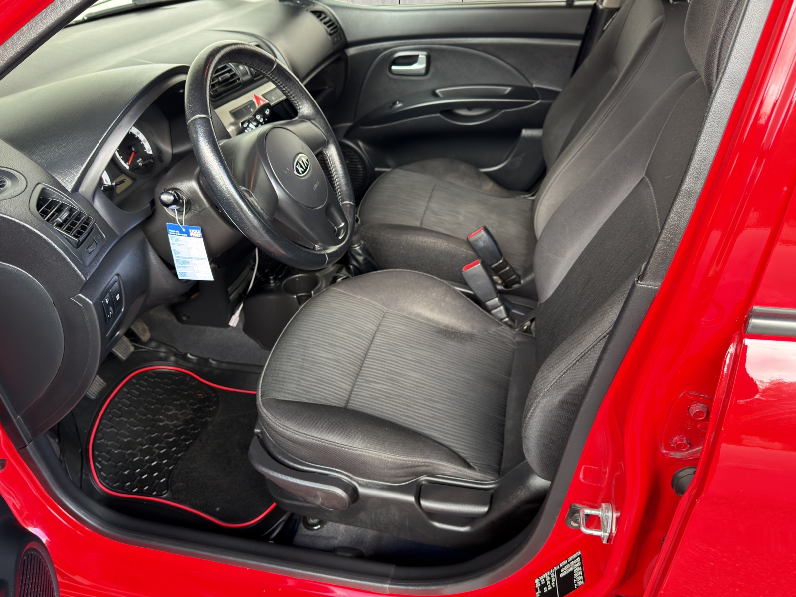 KIA Picanto 1.0 _seven-image-9