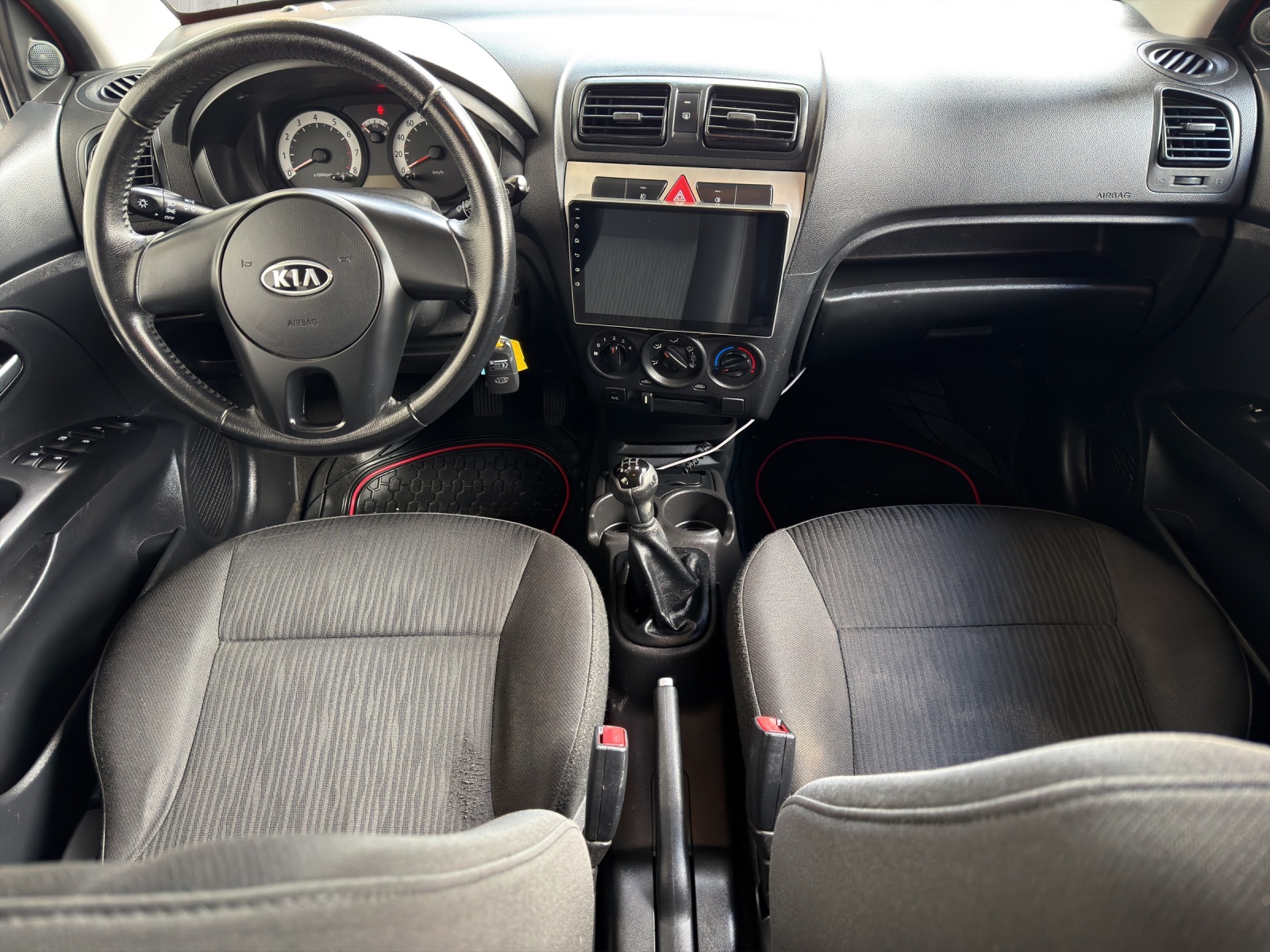 KIA Picanto 1.0 _seven-image-8