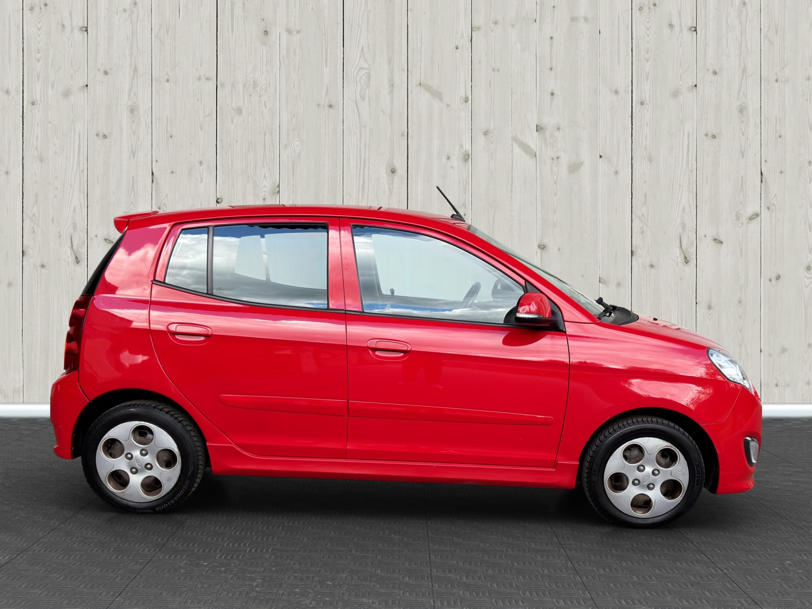 KIA Picanto 1.0 _seven-image-7