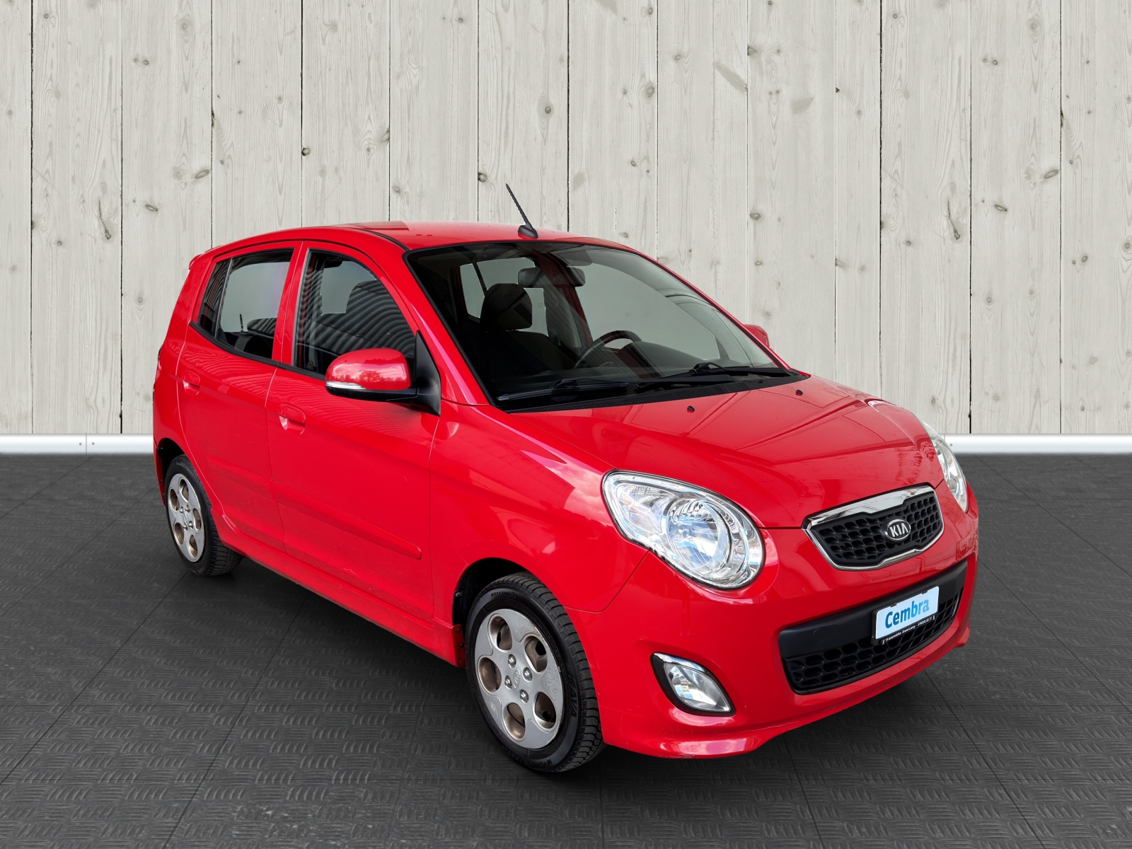 KIA Picanto 1.0 _seven-image-0