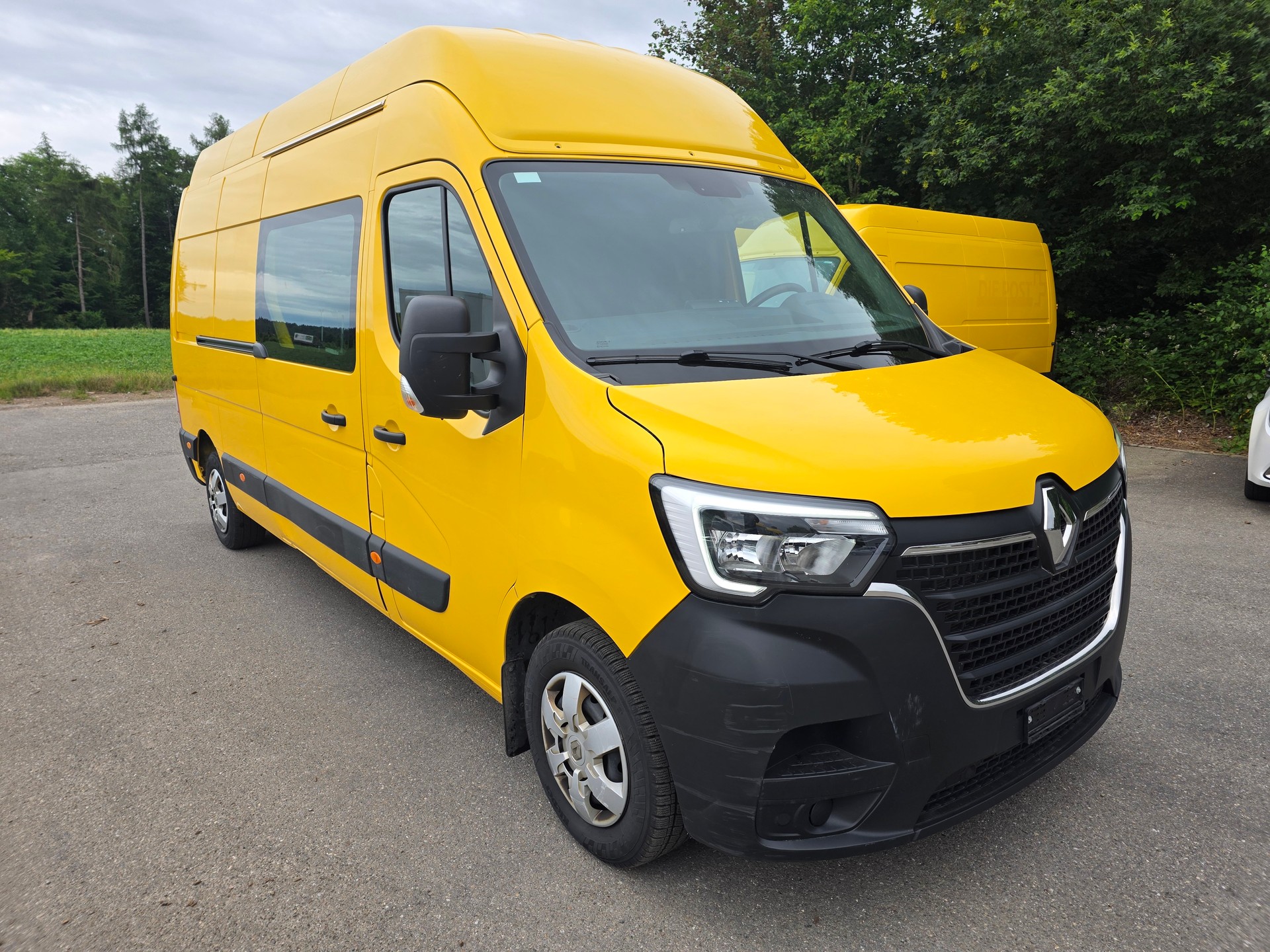 RENAULT Master T35 2.3dCi 135 L3H3-image-1