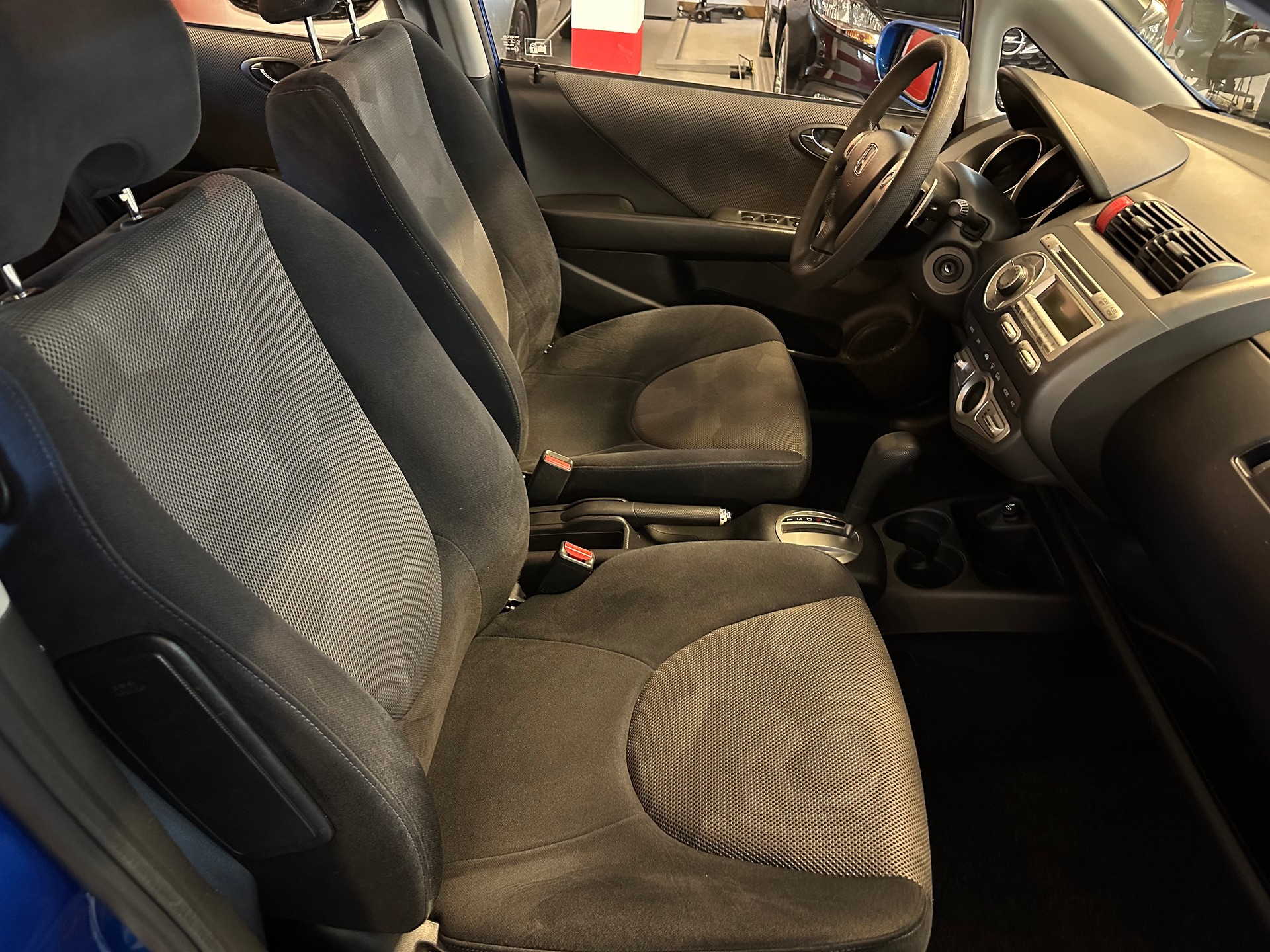 HONDA Jazz 1.4i LS-image-6