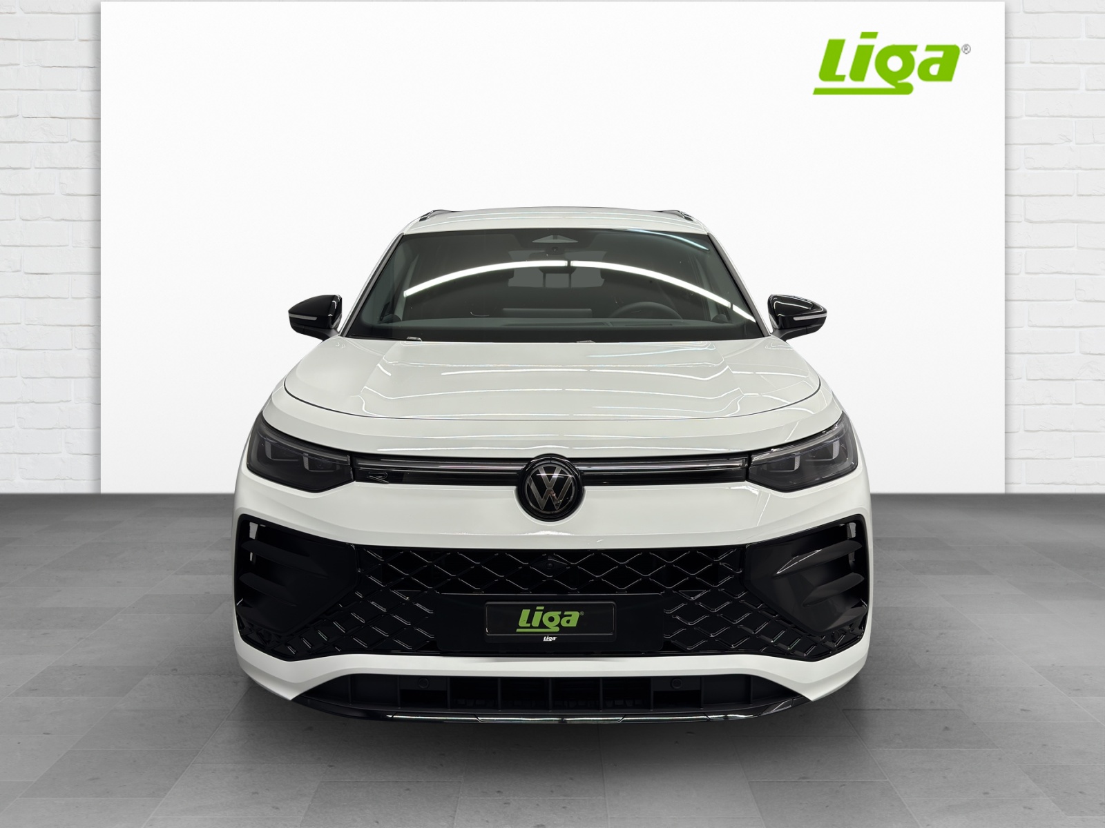 VW Tayron 2.0 TSI R-Line DSG 4motion-showroom-element-1