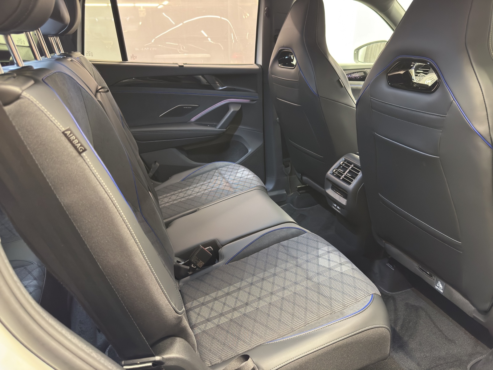 VW Tayron 2.0 TSI R-Line DSG 4motion-image-9
