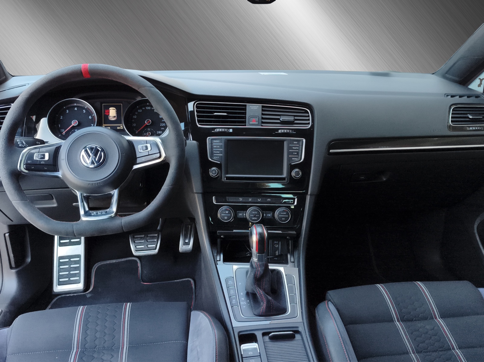 VW Golf VII 2.0 TSI GTI Clubsport DSG Stg. 1-image-8