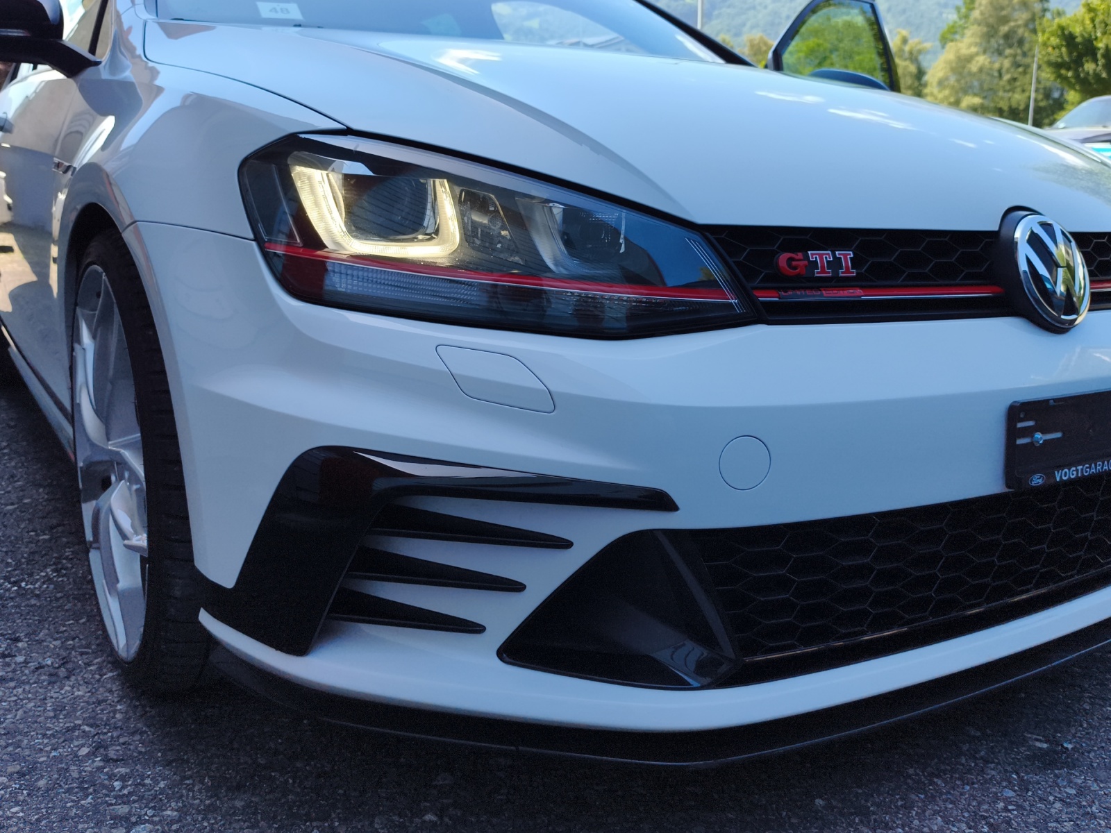 VW Golf VII 2.0 TSI GTI Clubsport DSG Stg. 1-image-18