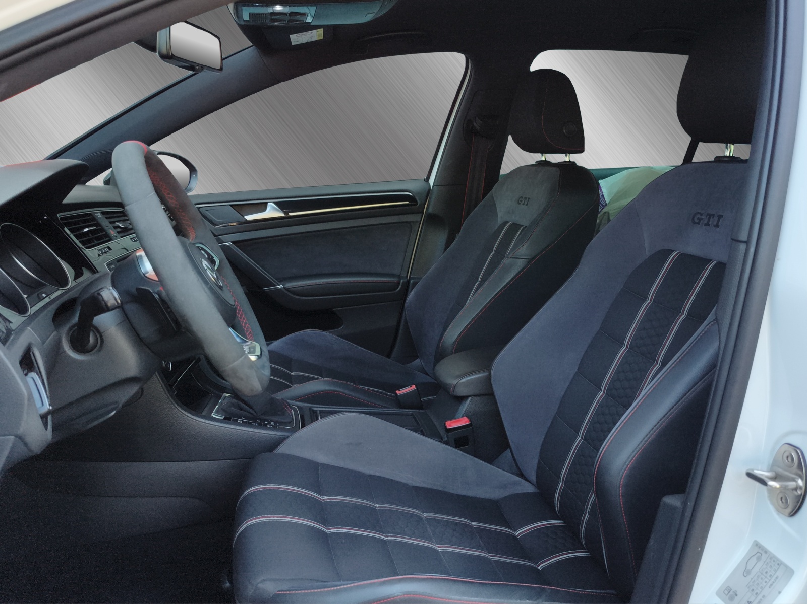VW Golf VII 2.0 TSI GTI Clubsport DSG Stg. 1-image-10