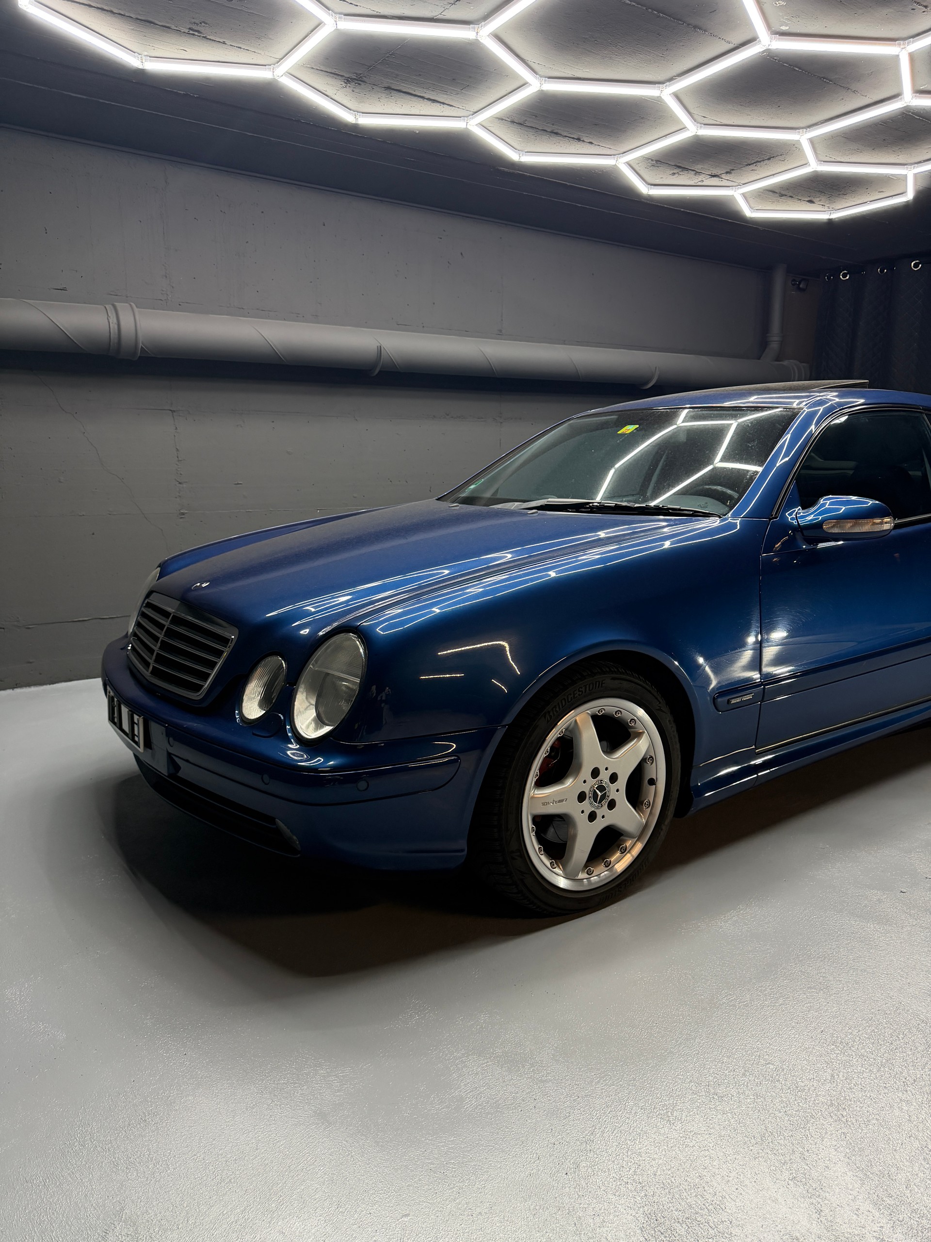 MERCEDES-BENZ AMG-Line-image-2