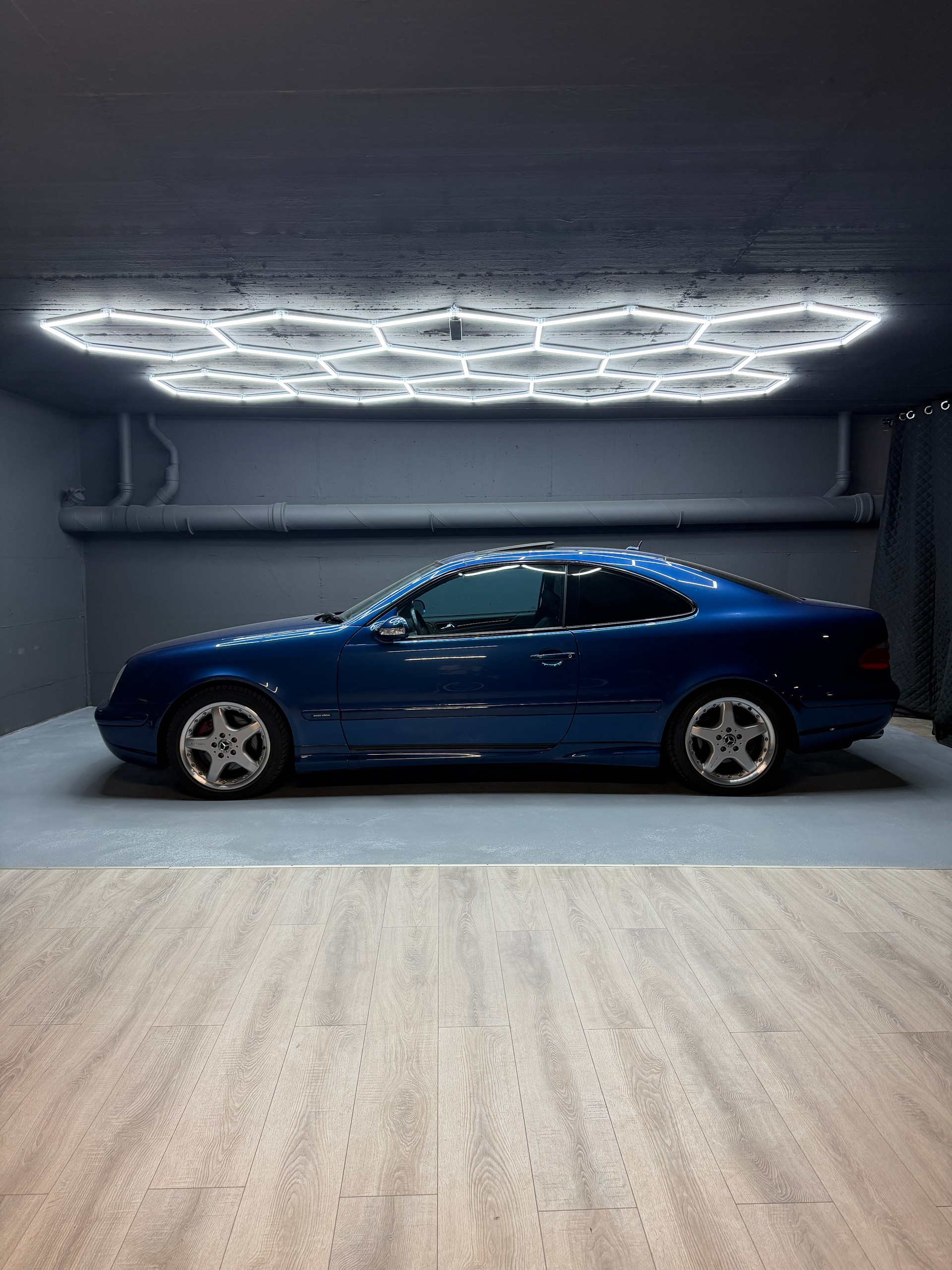MERCEDES-BENZ AMG-Line-image-0