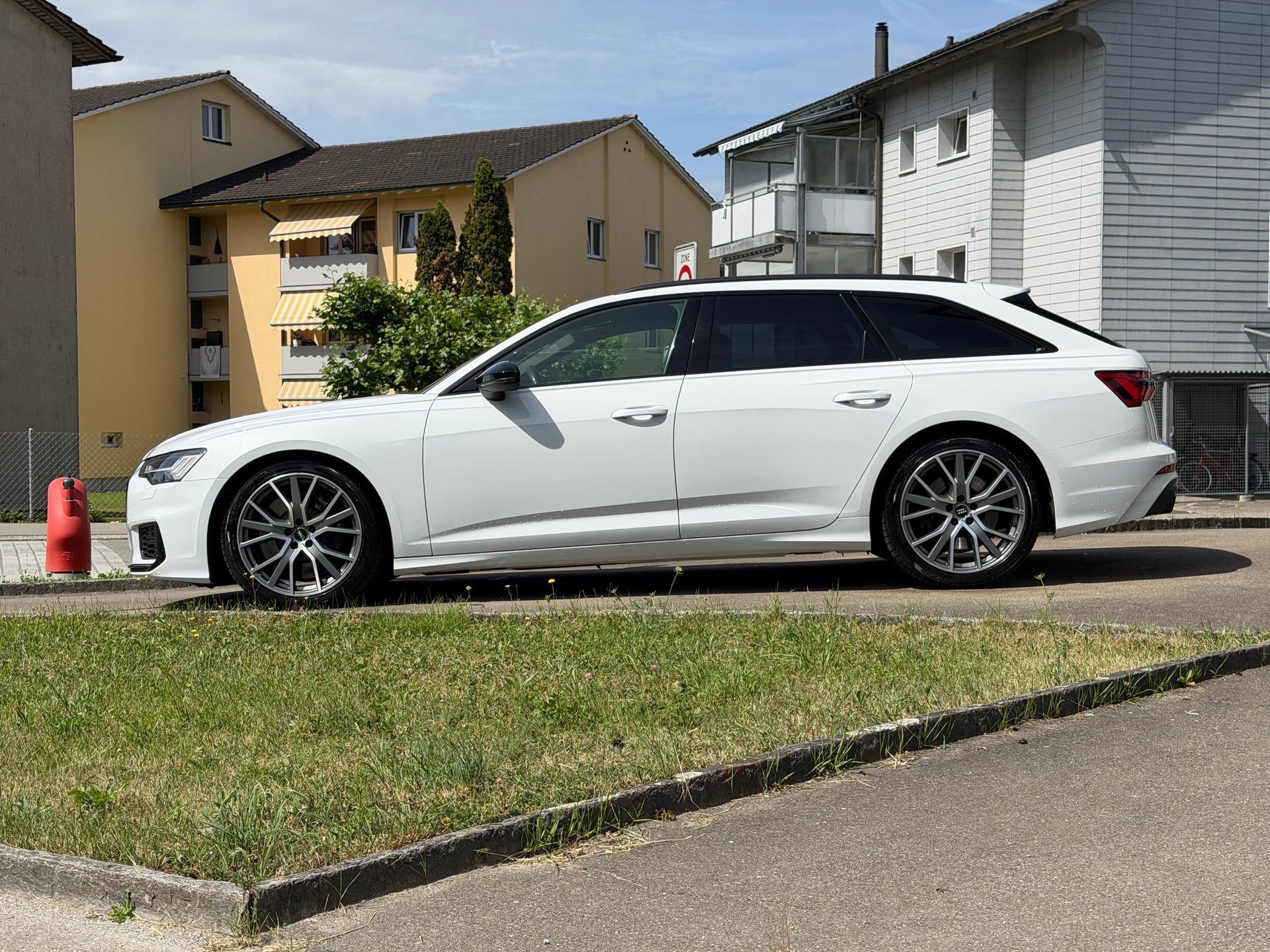 AUDI S6 Avant 3.0 TDI quattro tiptronic-image-3