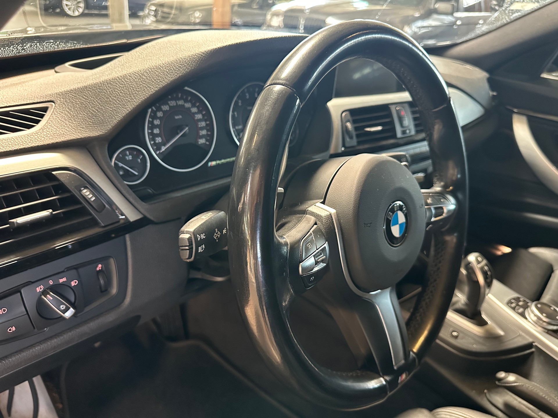 BMW 335i GT xDrive M Sport Steptronic-image-10