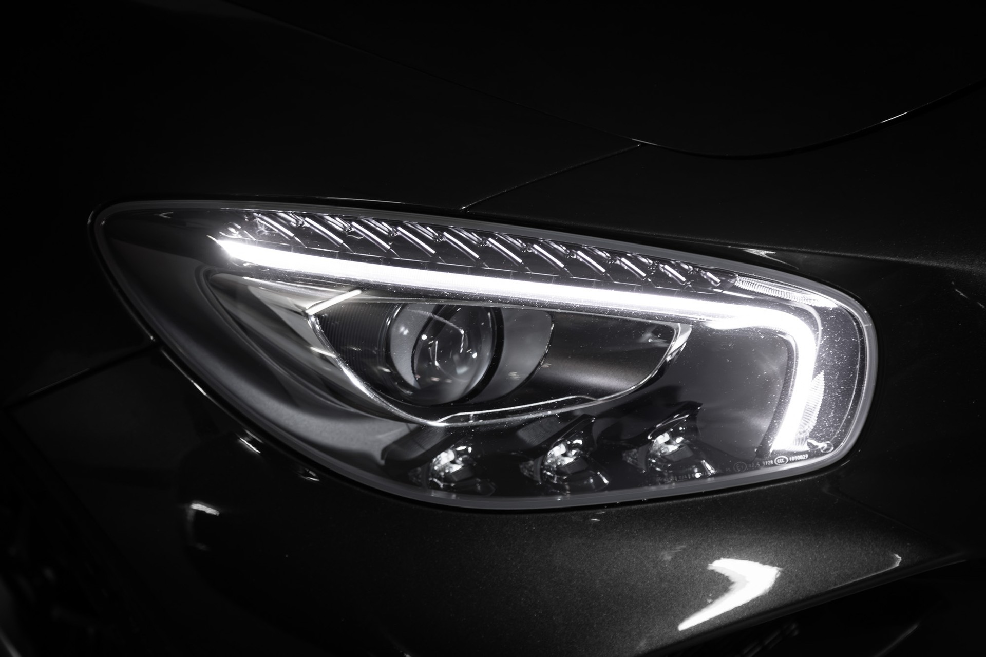 MERCEDES-BENZ AMG GT R Speedshift DCT-image-9