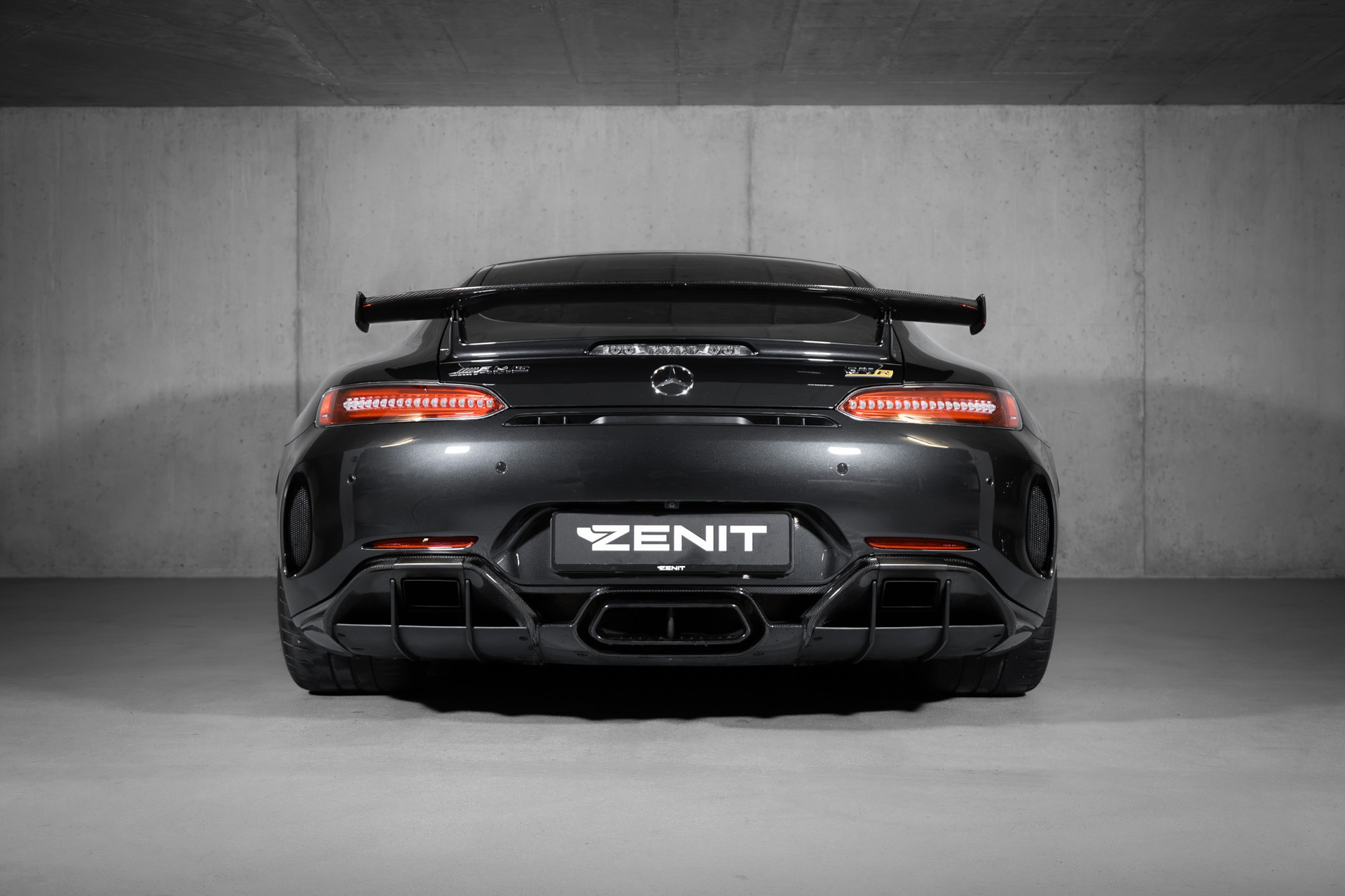MERCEDES-BENZ AMG GT R Speedshift DCT-image-5