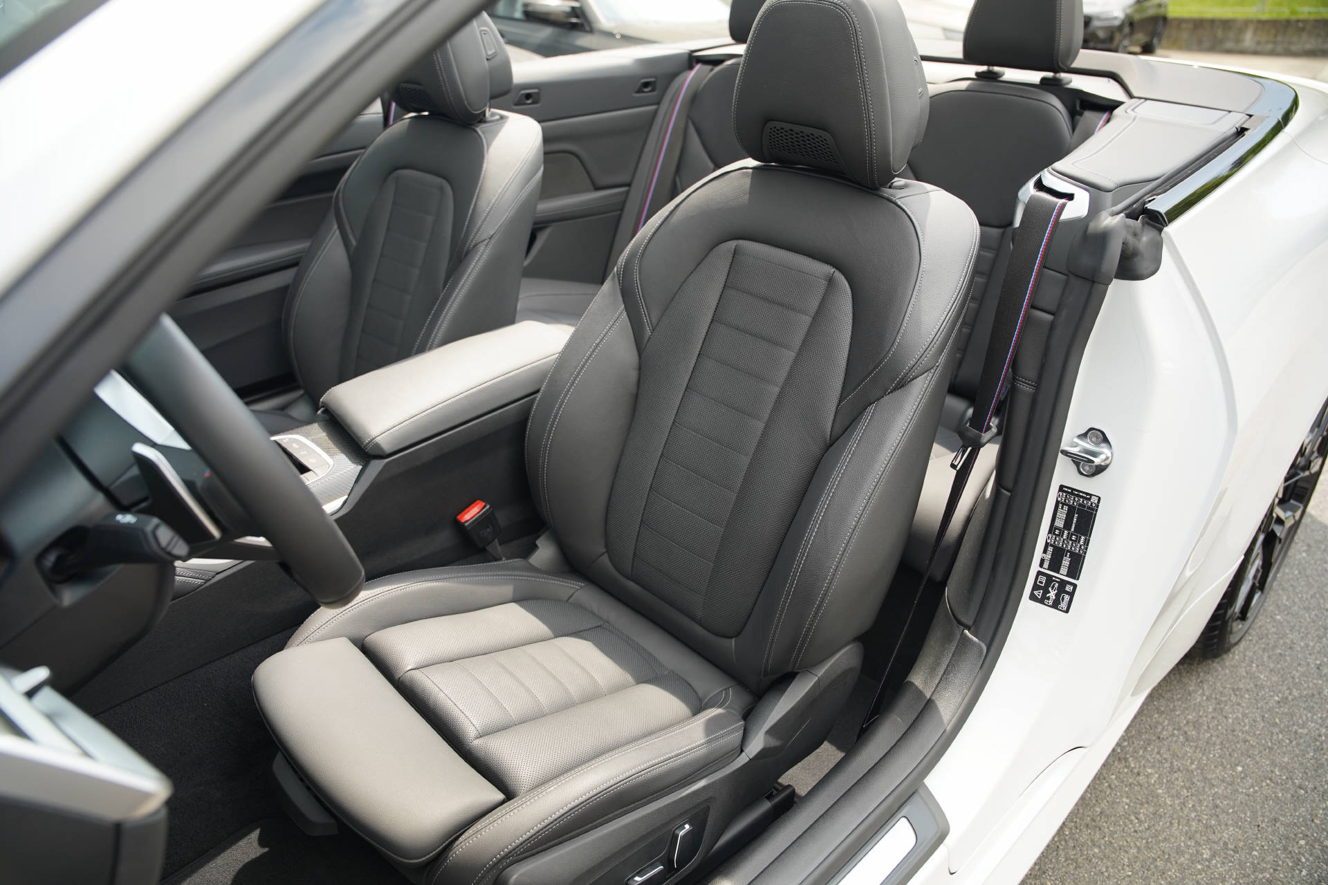 BMW M440i xDrive 48V Cabriolet M Sport Pro Steptronic-image-9