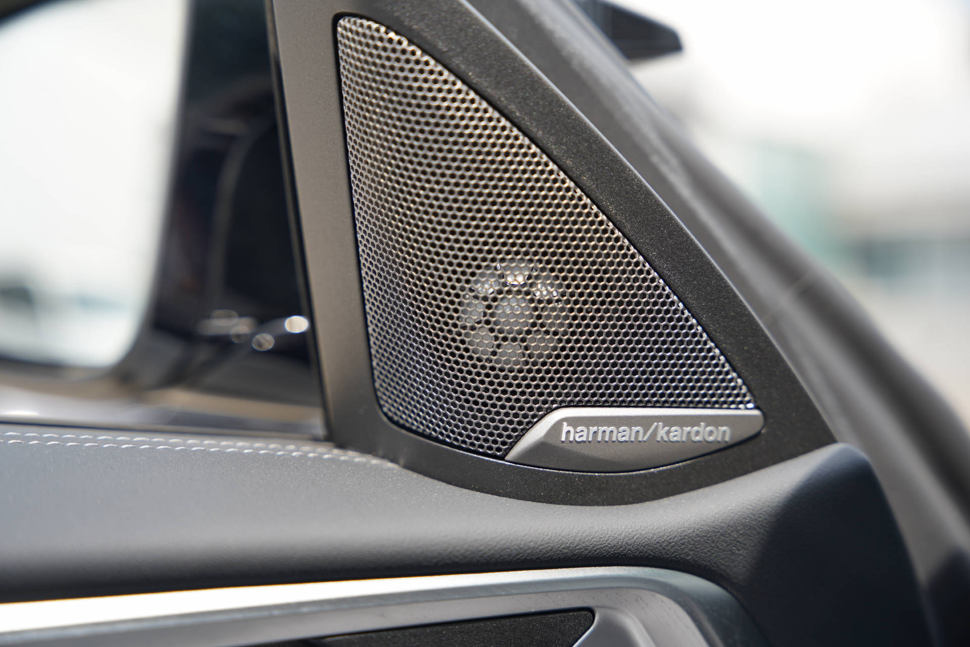 BMW M440i xDrive 48V Cabriolet M Sport Pro Steptronic-image-14