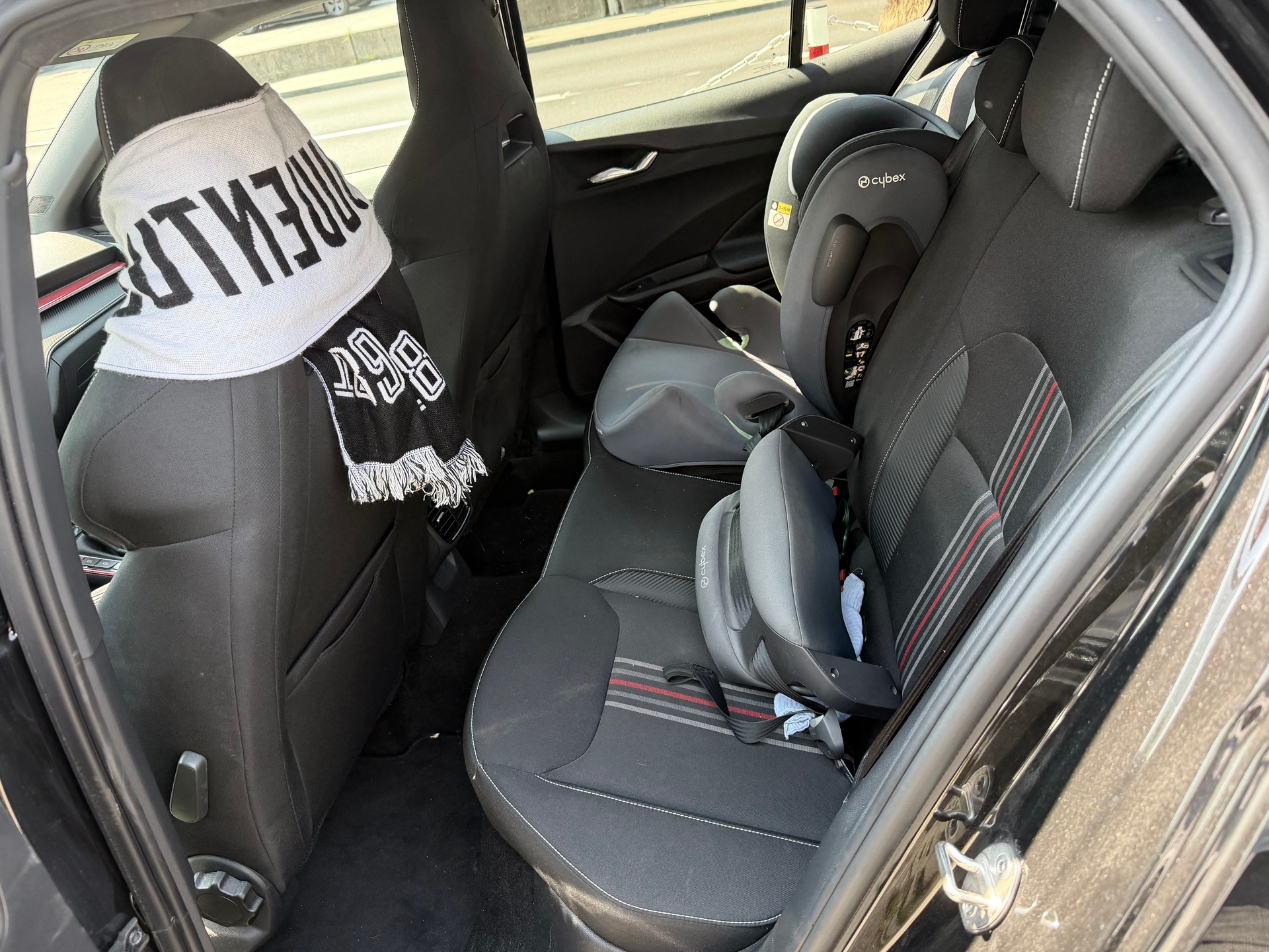 SKODA 1.0 TSI Monte Carlo DSG-image-4