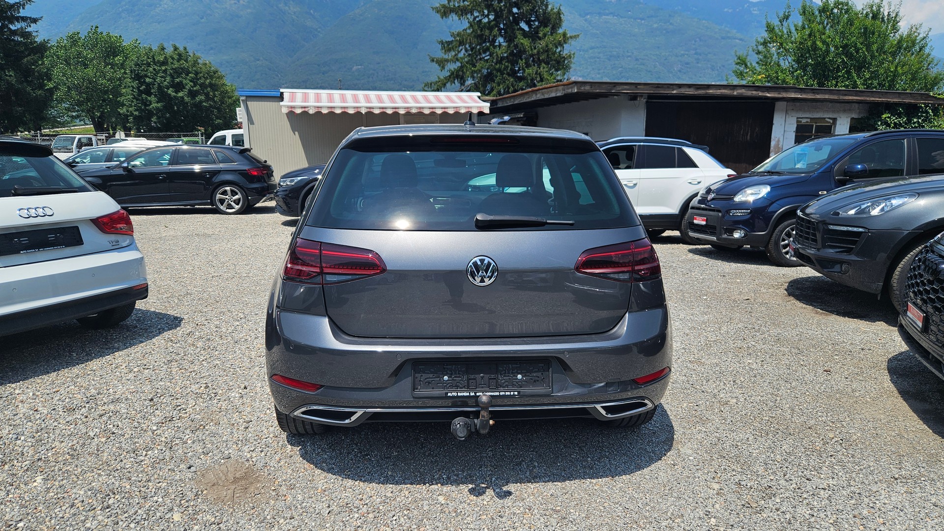 VW Golf 2.0 TDI Highline 4Motion DSG-image-3