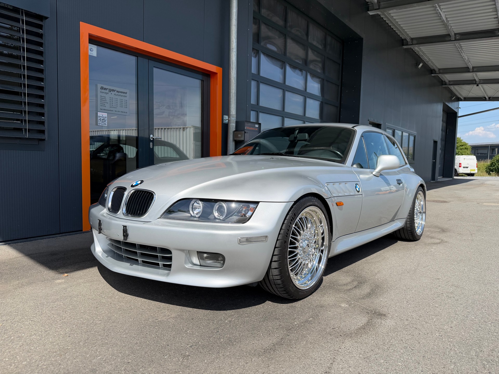 BMW 2.8 l Coupe-image-3