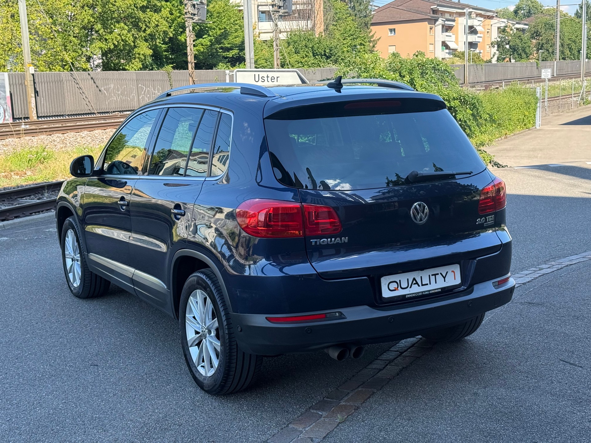 VW Tiguan 2.0 TDI BMT Design 4Motion DSG-image-5