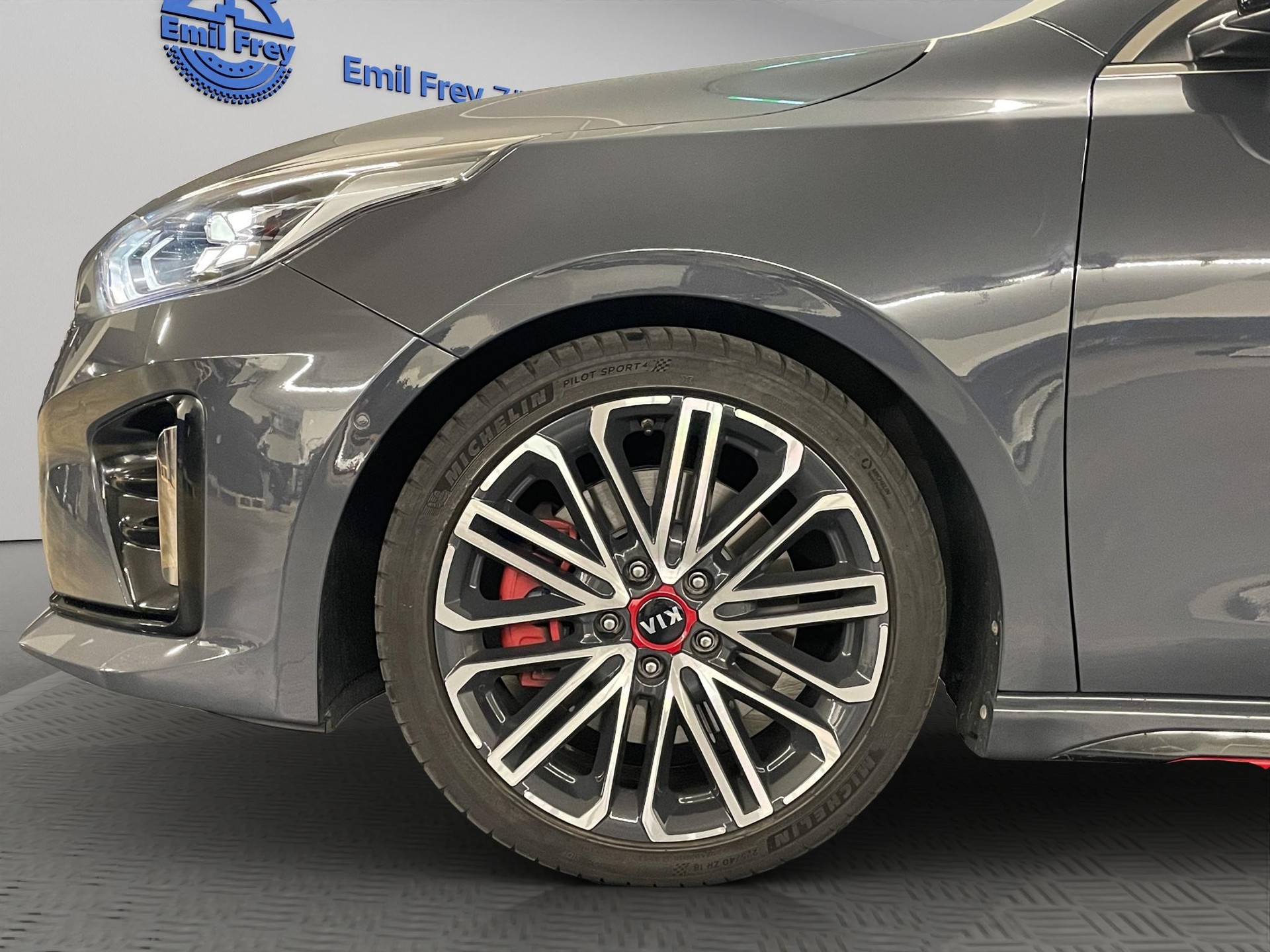 KIA Ceed 1.6 T-GDi GT-image-12