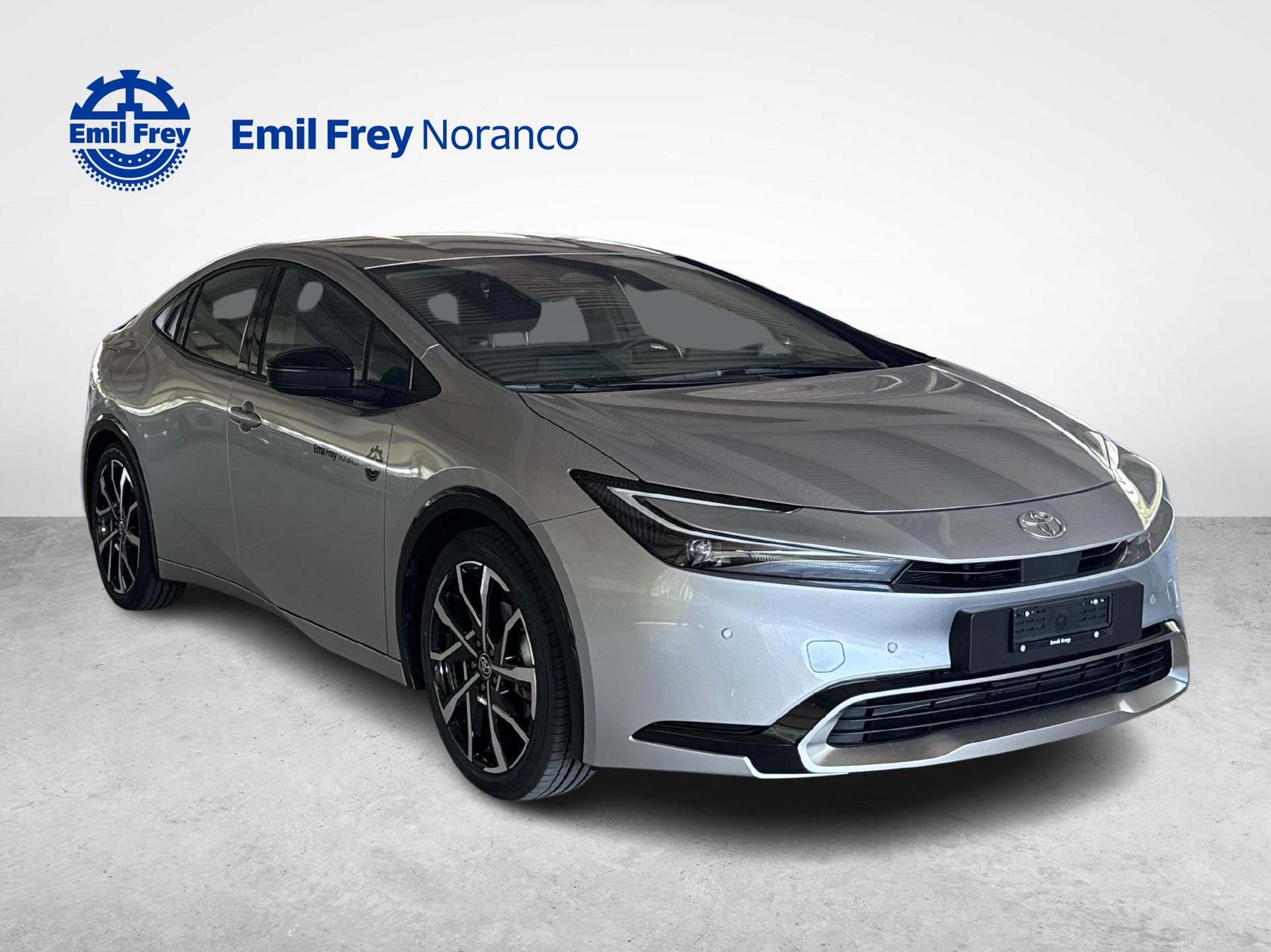 TOYOTA Prius 2.0 Plug-In-Hybrid Style-image-6