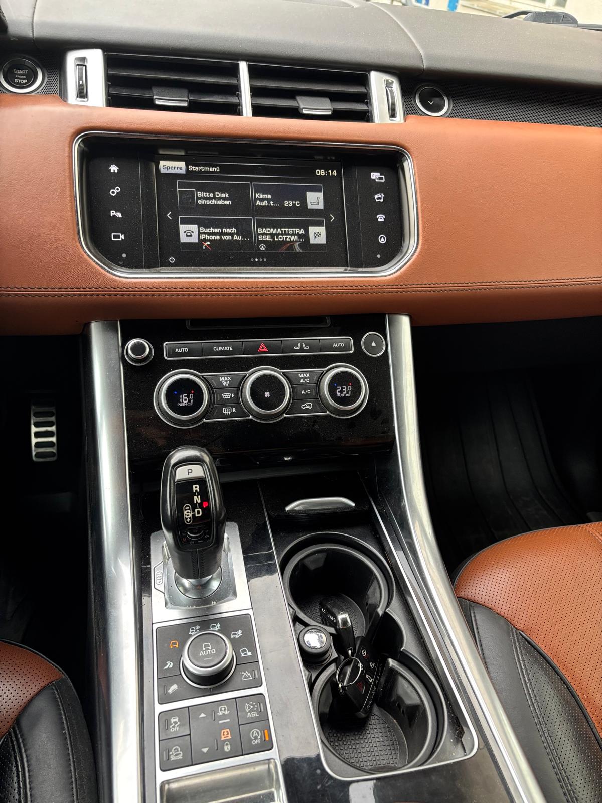 LAND ROVER Range Rover Sport 4.4 SDV8 Autobiography Automatic-image-11