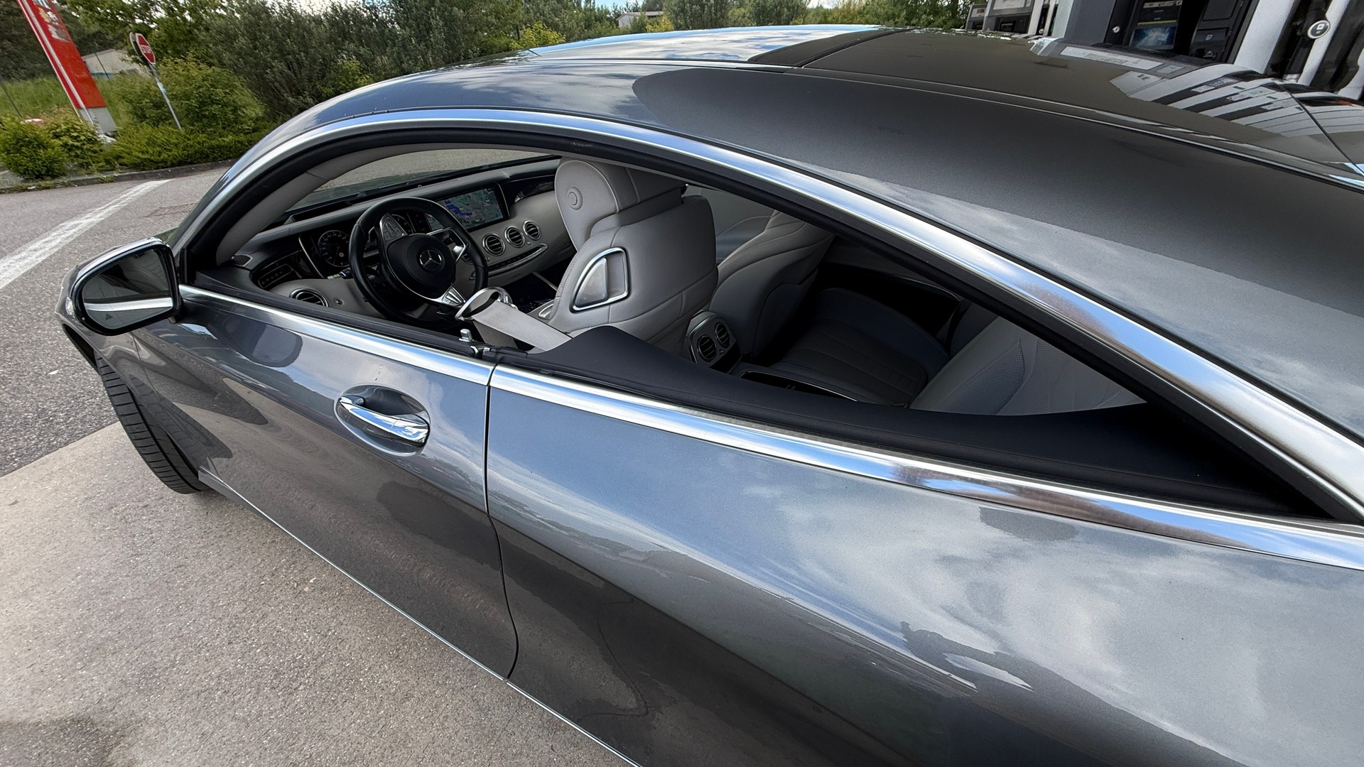 MERCEDES-BENZ S 500 V8 4matic-image-2